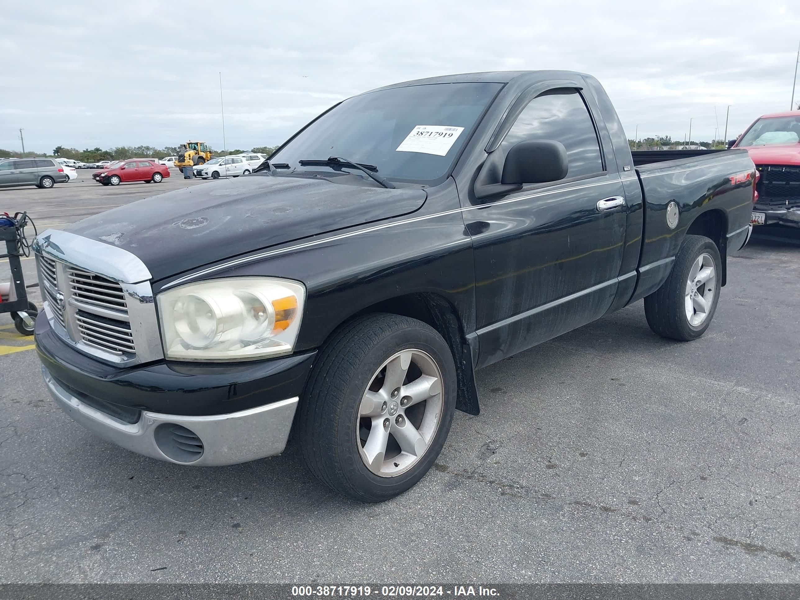 Photo 1 VIN: 1D7HA16K78J235344 - DODGE RAM 