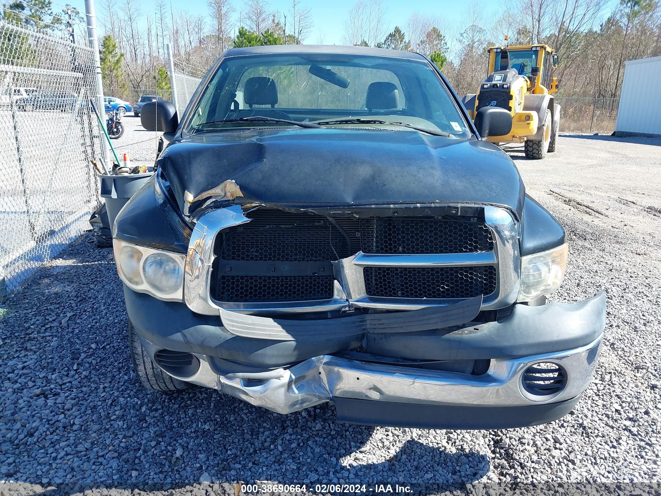 Photo 11 VIN: 1D7HA16K84J207840 - DODGE RAM 