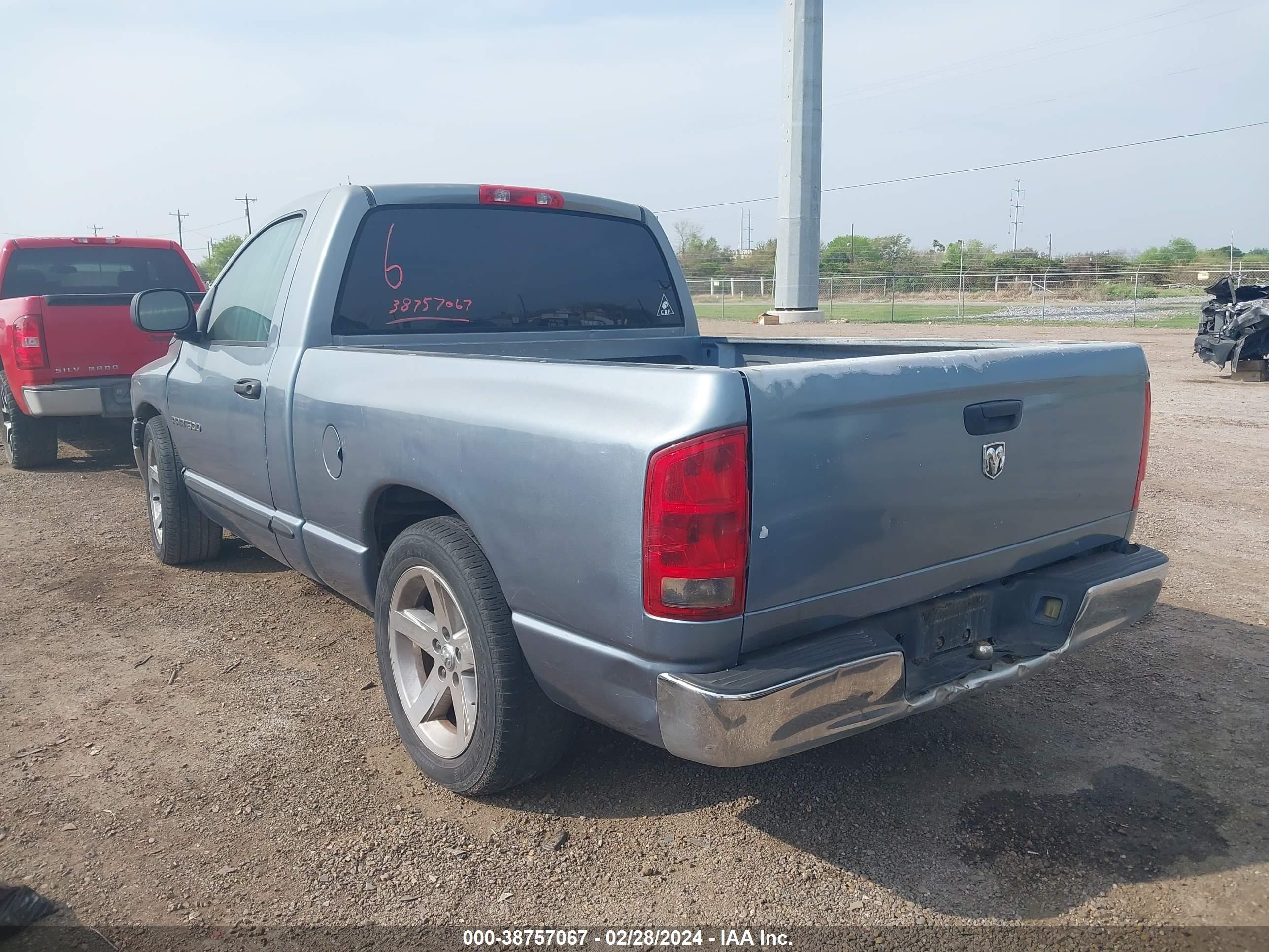 Photo 2 VIN: 1D7HA16K85J549418 - DODGE RAM 