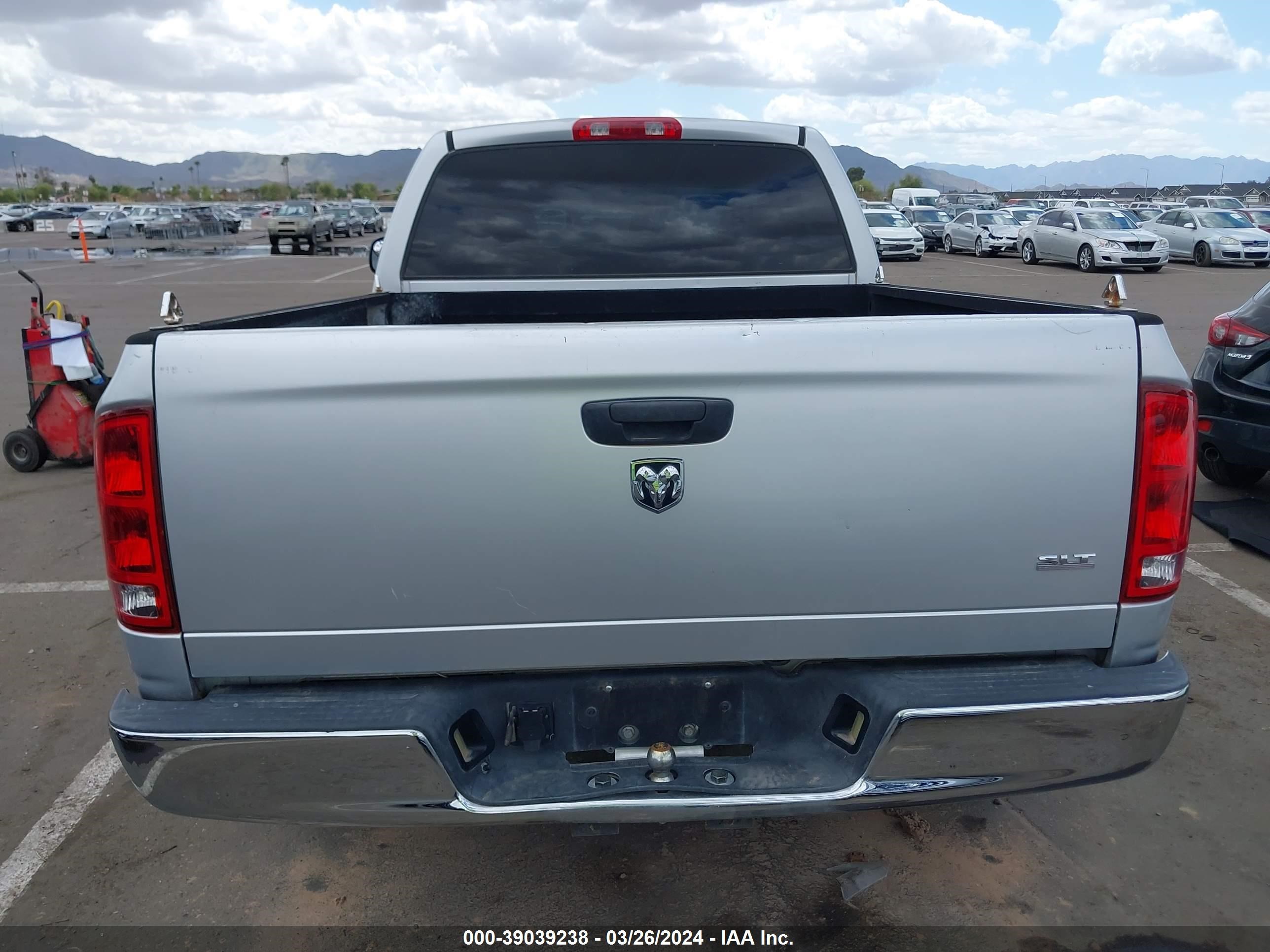 Photo 16 VIN: 1D7HA16K93J578195 - DODGE RAM 