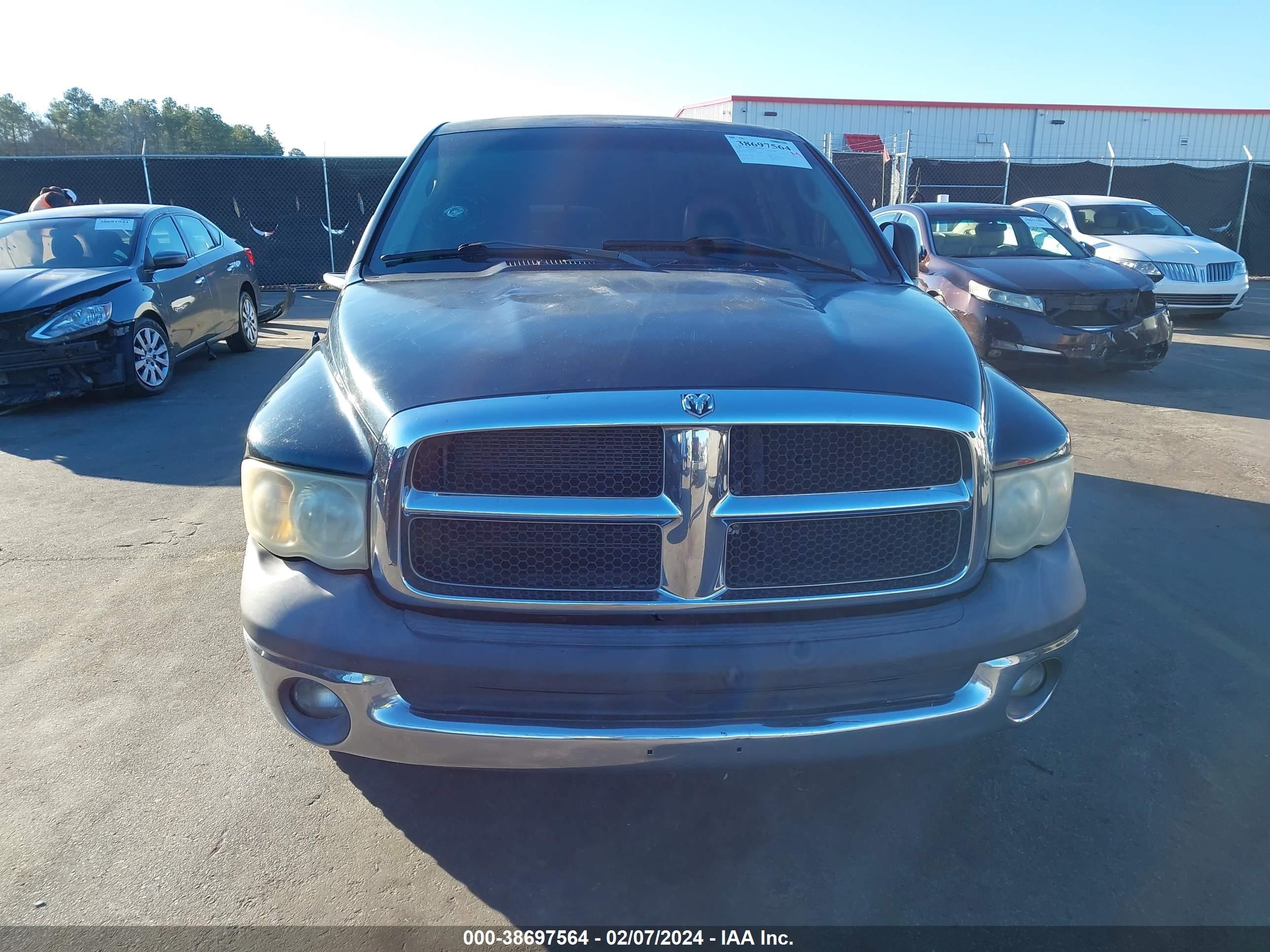 Photo 11 VIN: 1D7HA16N22J147447 - DODGE RAM 