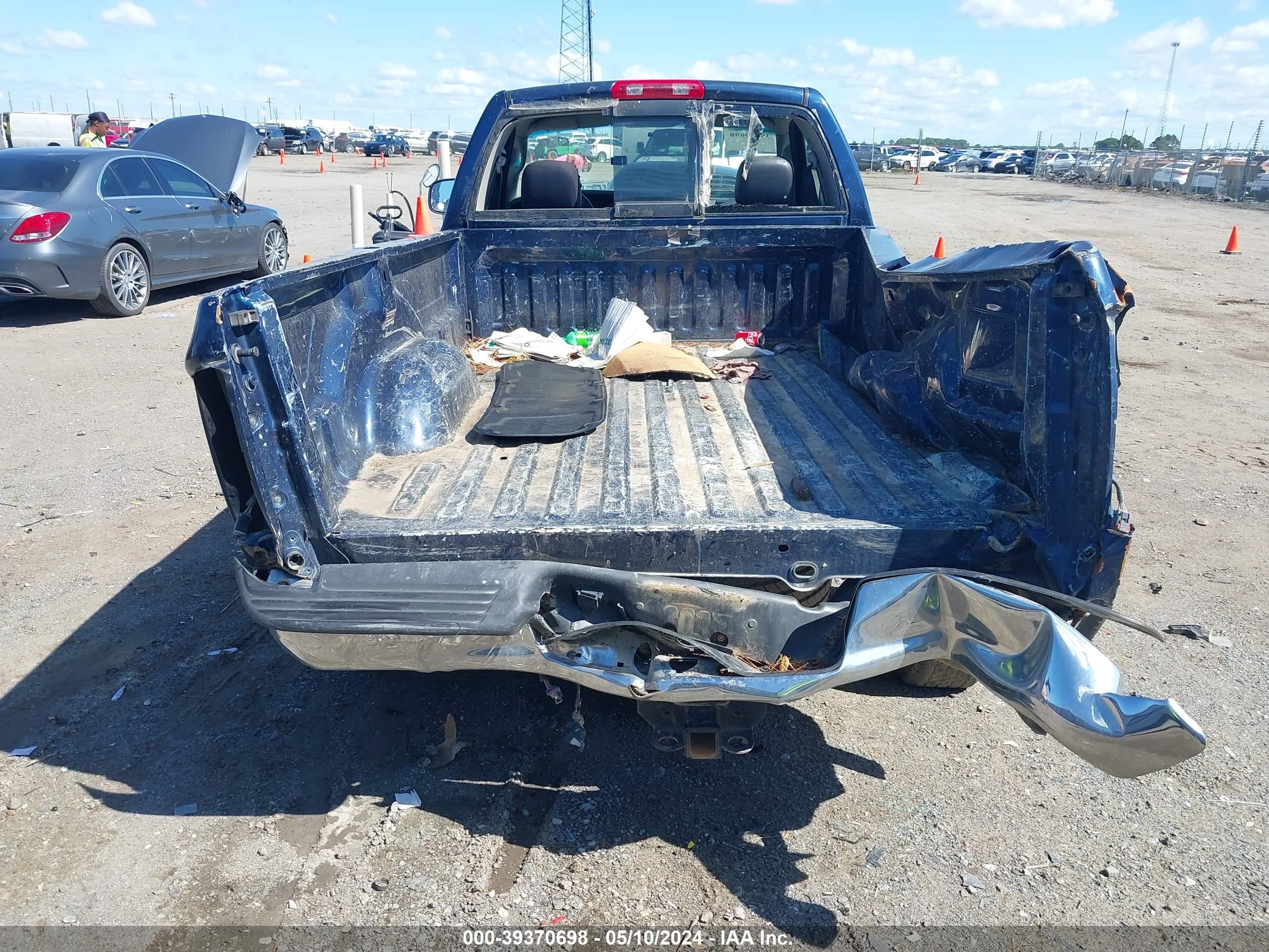 Photo 13 VIN: 1D7HA16N45J568381 - DODGE RAM 