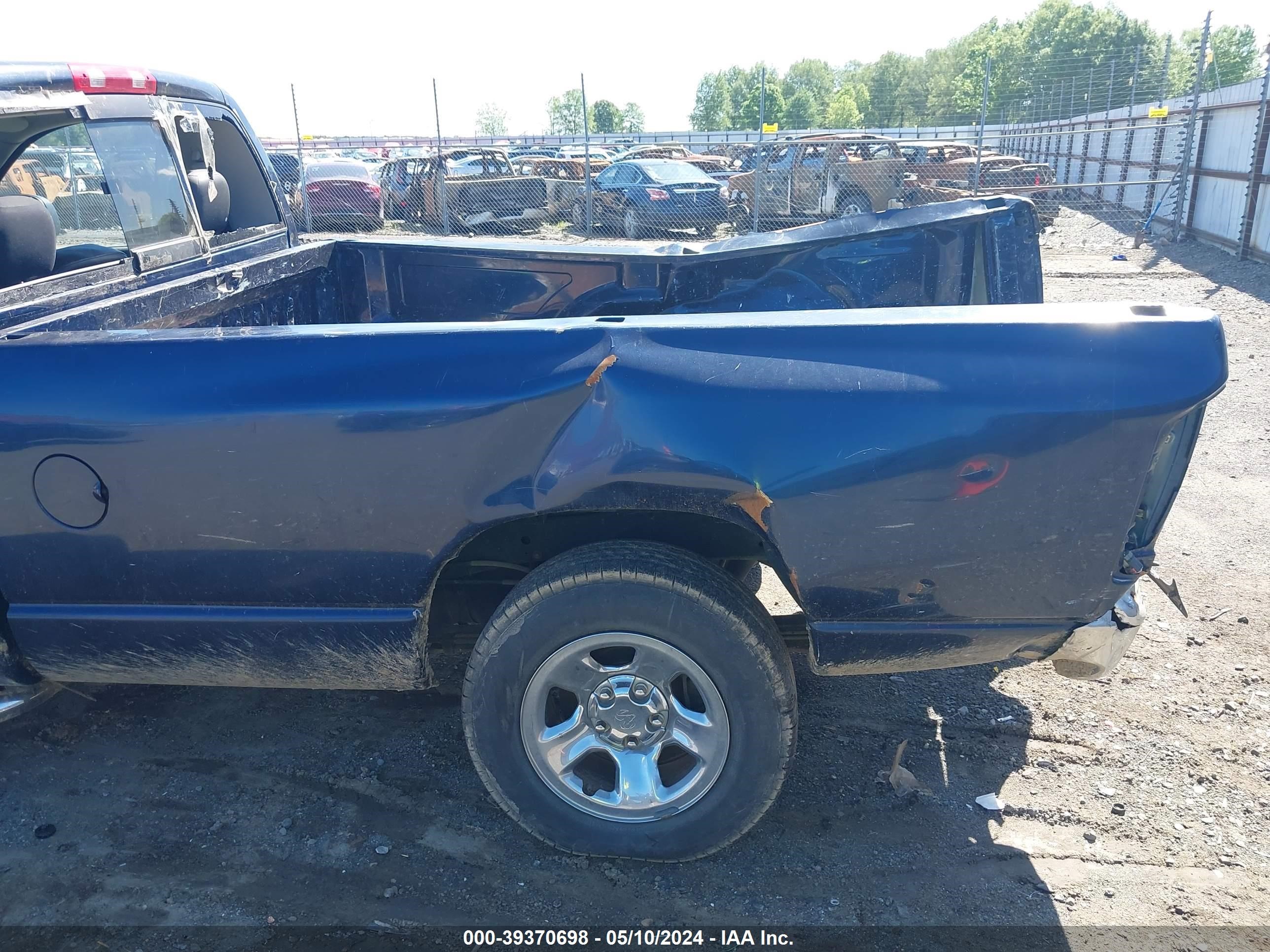 Photo 14 VIN: 1D7HA16N45J568381 - DODGE RAM 