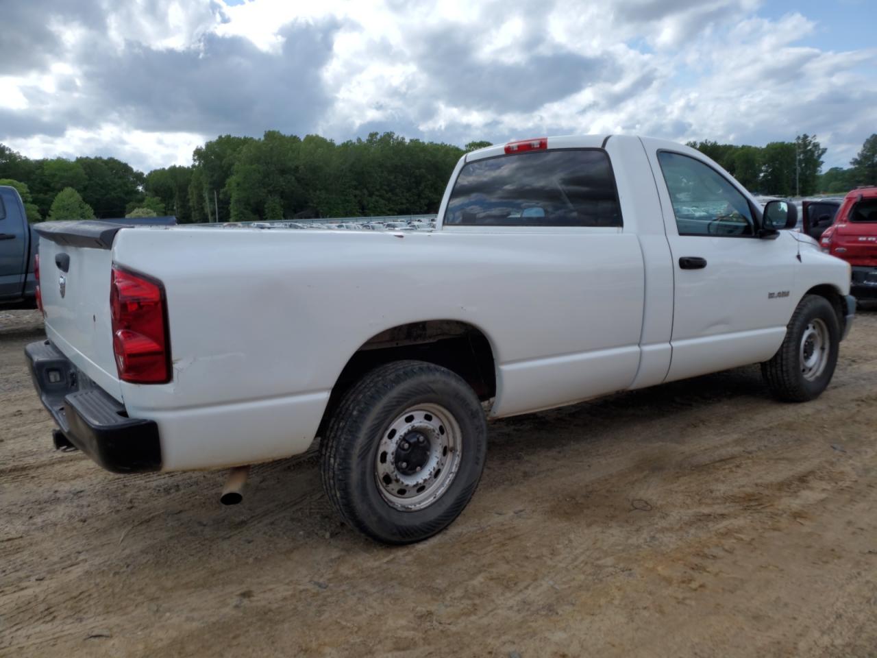 Photo 2 VIN: 1D7HA16N58J117089 - DODGE RAM 