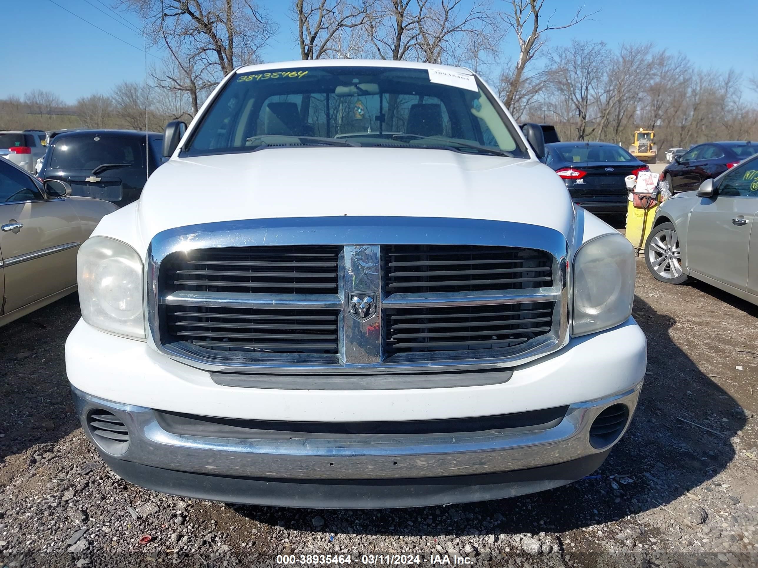 Photo 11 VIN: 1D7HA16N58J185215 - DODGE RAM 