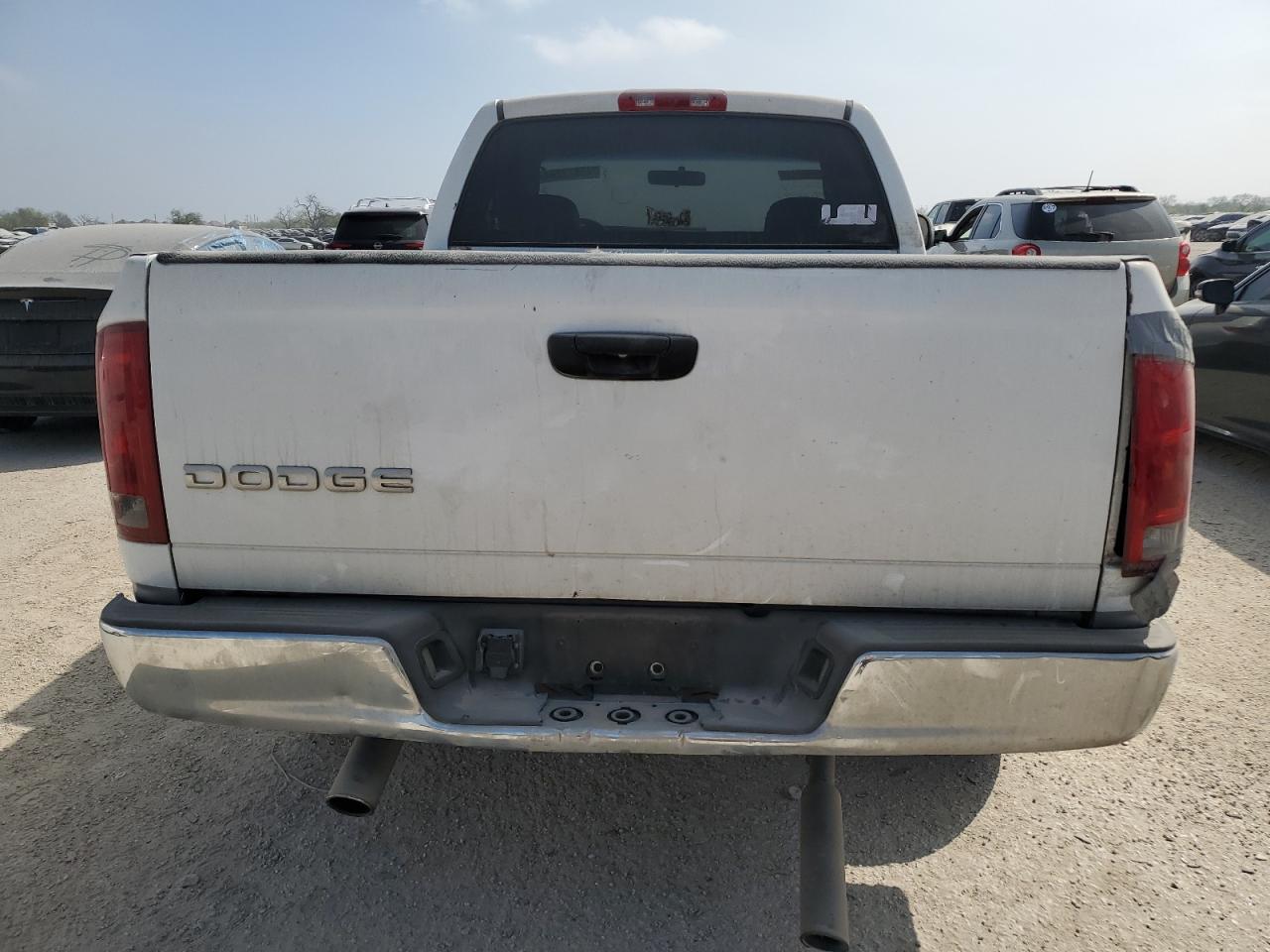 Photo 5 VIN: 1D7HA16N73J559056 - DODGE RAM 