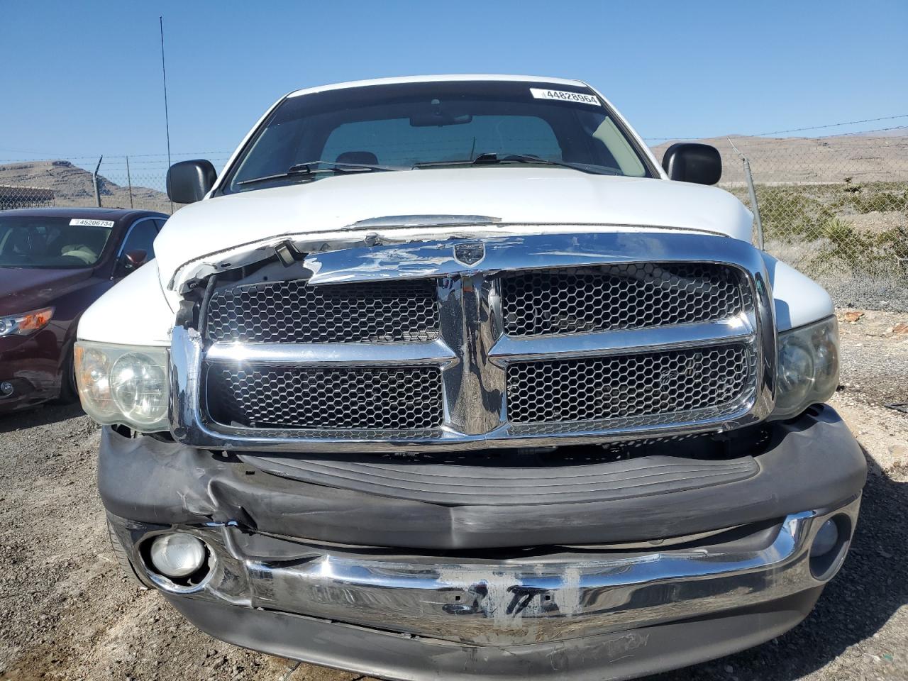 Photo 4 VIN: 1D7HA16N82J171655 - DODGE RAM 