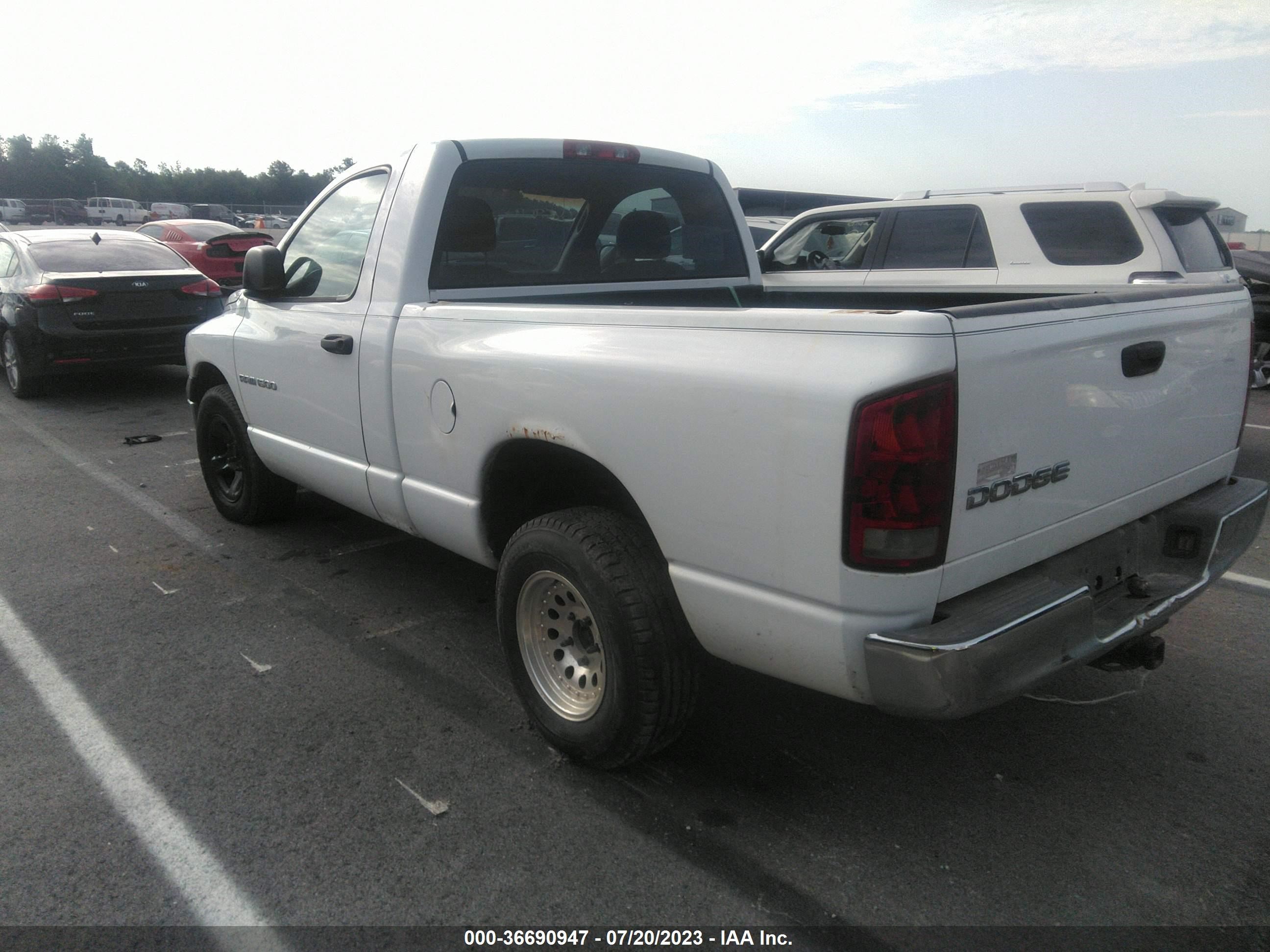 Photo 2 VIN: 1D7HA16NX2J148099 - DODGE RAM 