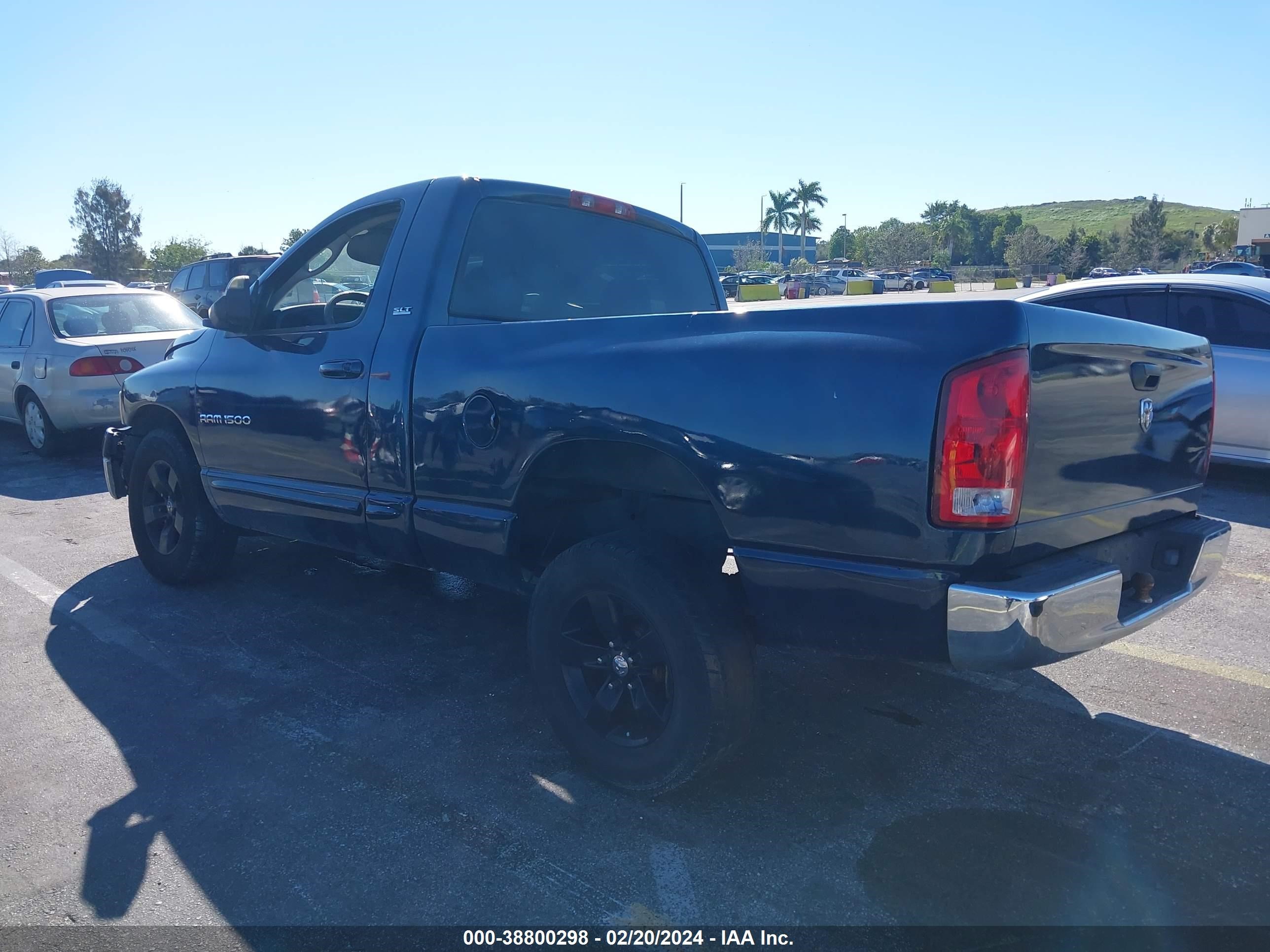 Photo 2 VIN: 1D7HA16NX2J228650 - DODGE RAM 