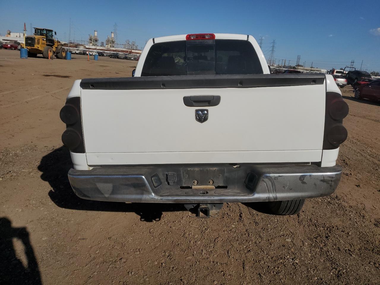 Photo 5 VIN: 1D7HA16NX7J607560 - DODGE RAM 