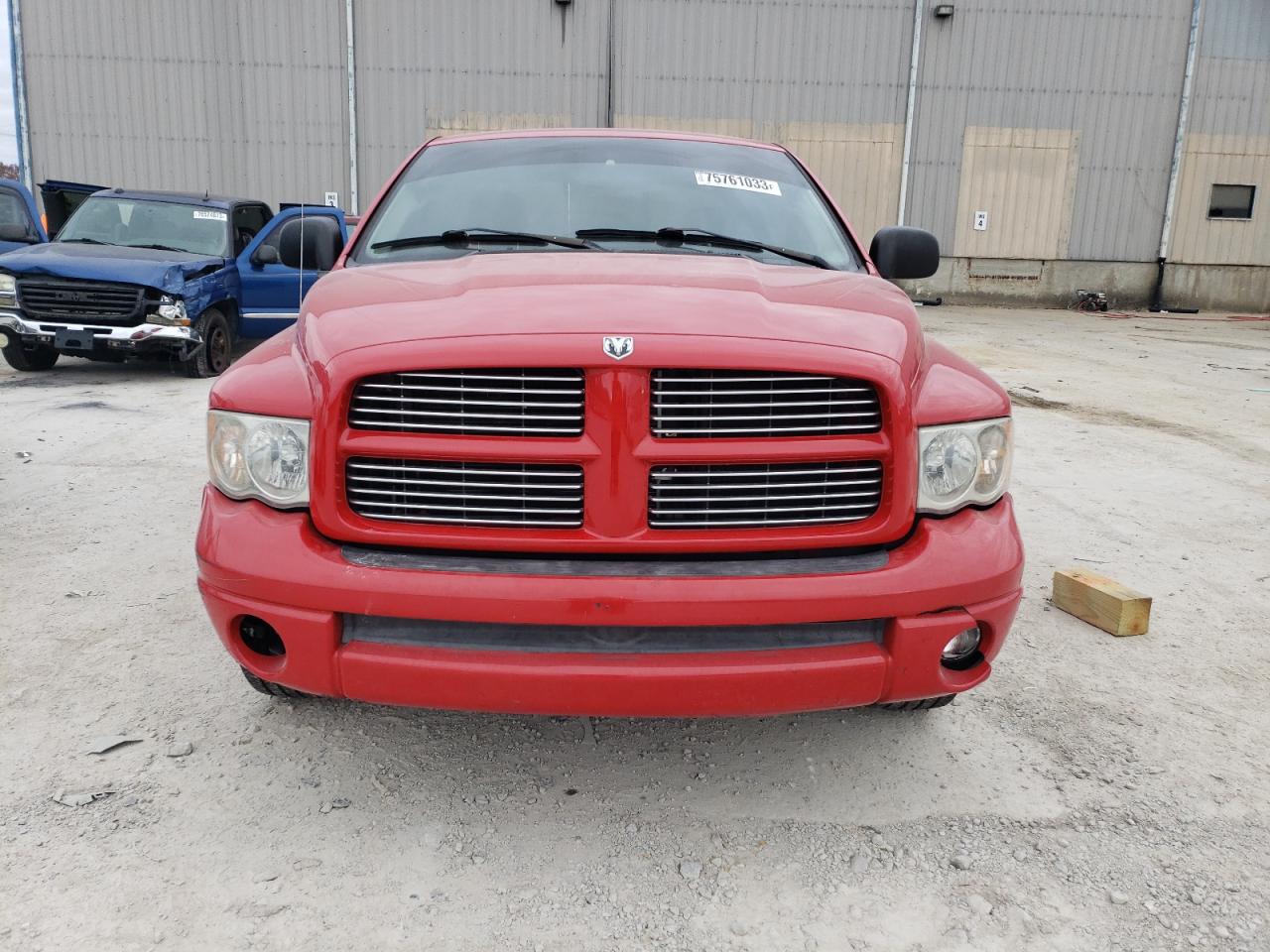 Photo 4 VIN: 1D7HA16Z82J235504 - DODGE RAM 