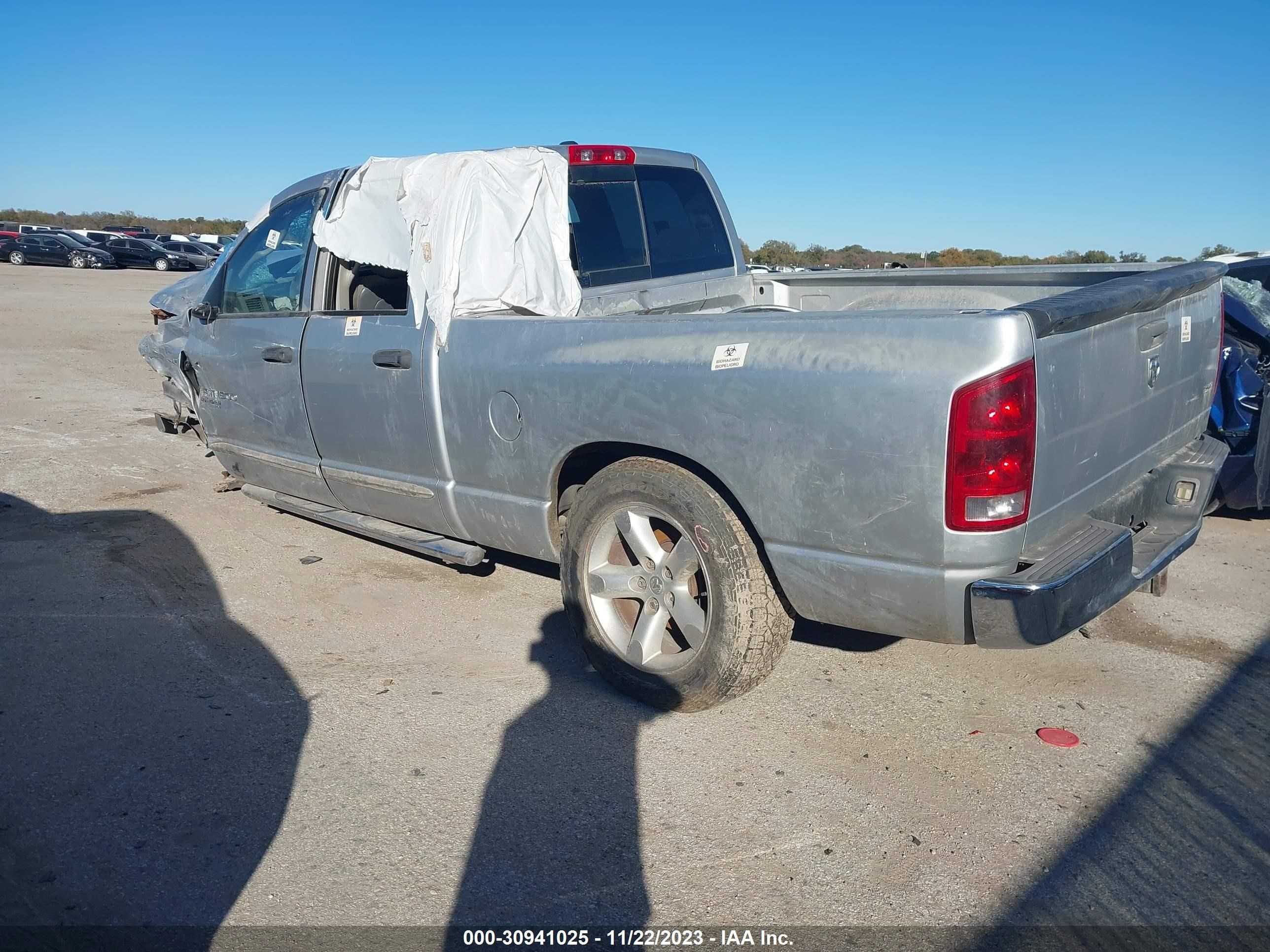 Photo 2 VIN: 1D7HA18206S555402 - DODGE RAM 