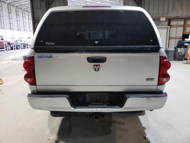 Photo 5 VIN: 1D7HA18218S600804 - DODGE RAM 1500 S 