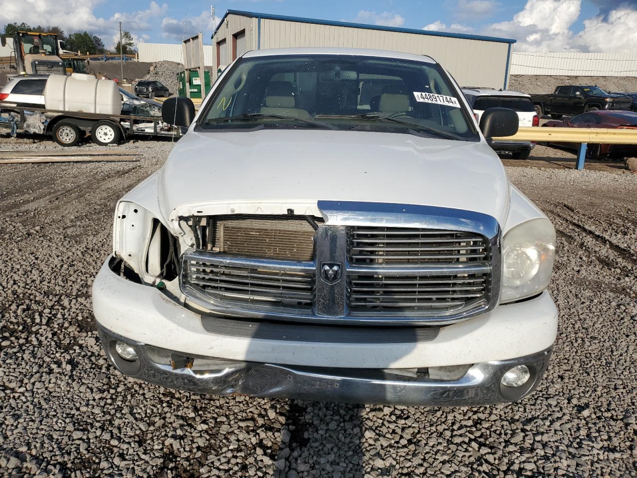 Photo 4 VIN: 1D7HA18227S226329 - DODGE RAM 