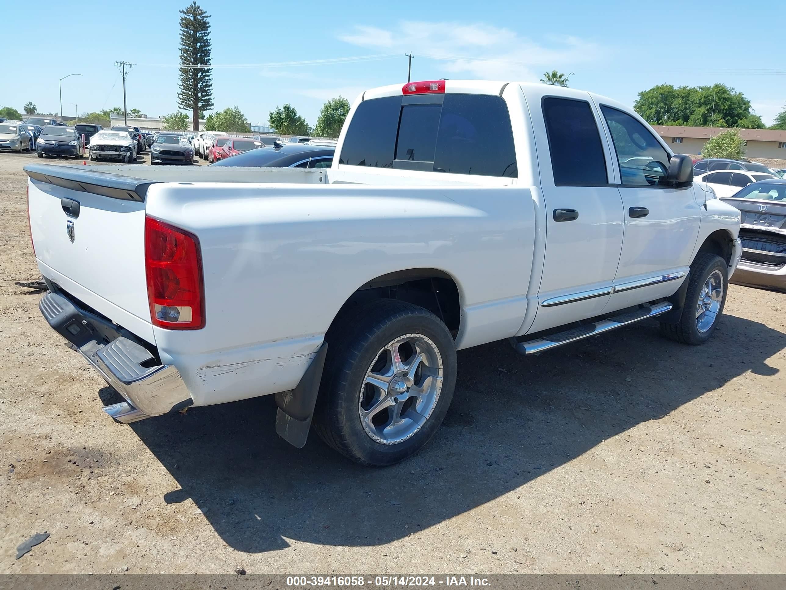 Photo 3 VIN: 1D7HA18236S642517 - DODGE RAM 