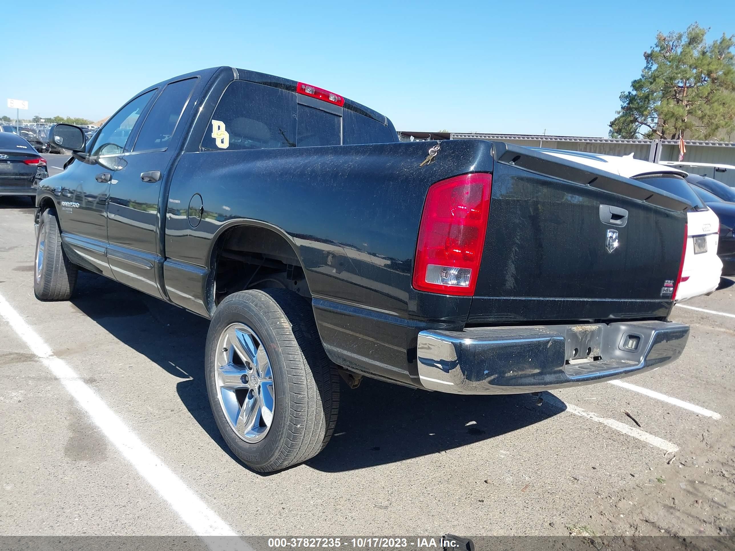 Photo 2 VIN: 1D7HA18246J116371 - DODGE RAM 