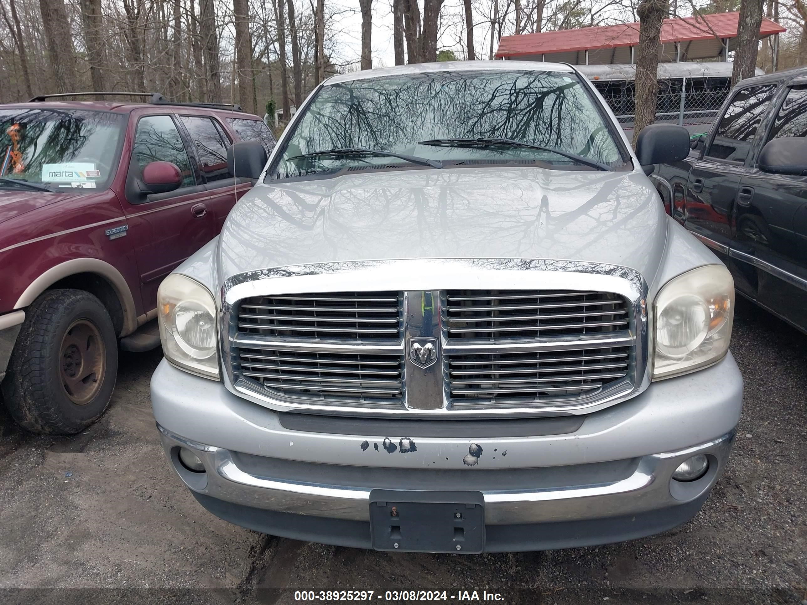 Photo 5 VIN: 1D7HA18247S166926 - DODGE RAM 