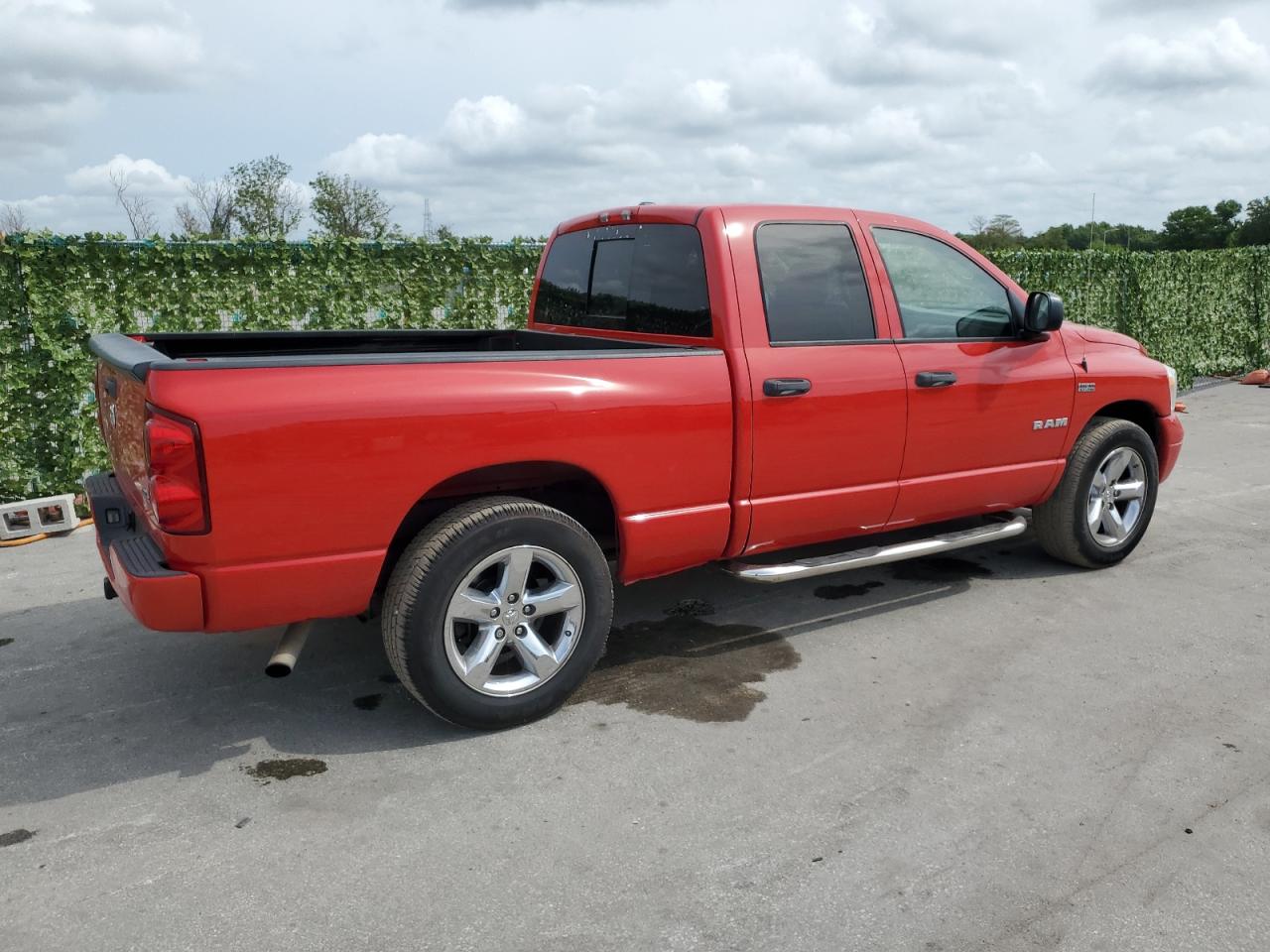 Photo 2 VIN: 1D7HA18258J135501 - DODGE RAM 