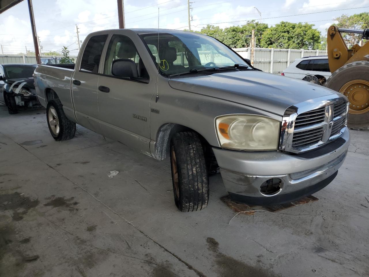 Photo 3 VIN: 1D7HA18258S502360 - DODGE RAM 