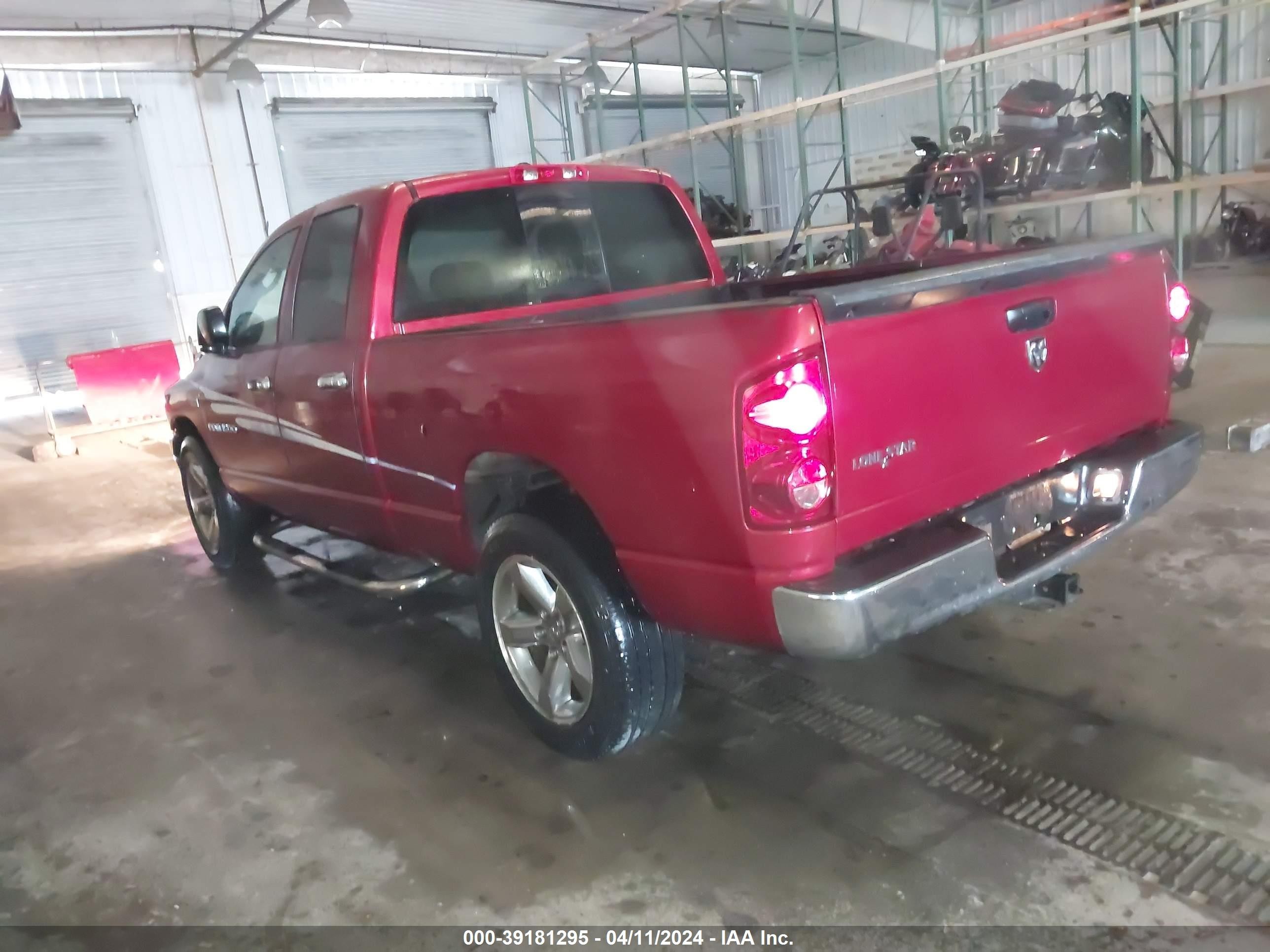 Photo 2 VIN: 1D7HA18267S214216 - DODGE RAM 