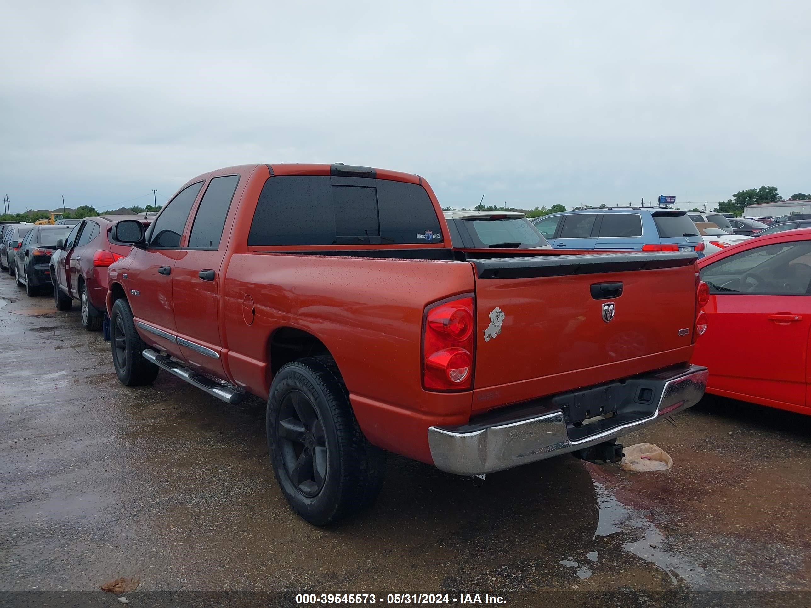 Photo 2 VIN: 1D7HA18268S554192 - DODGE RAM 