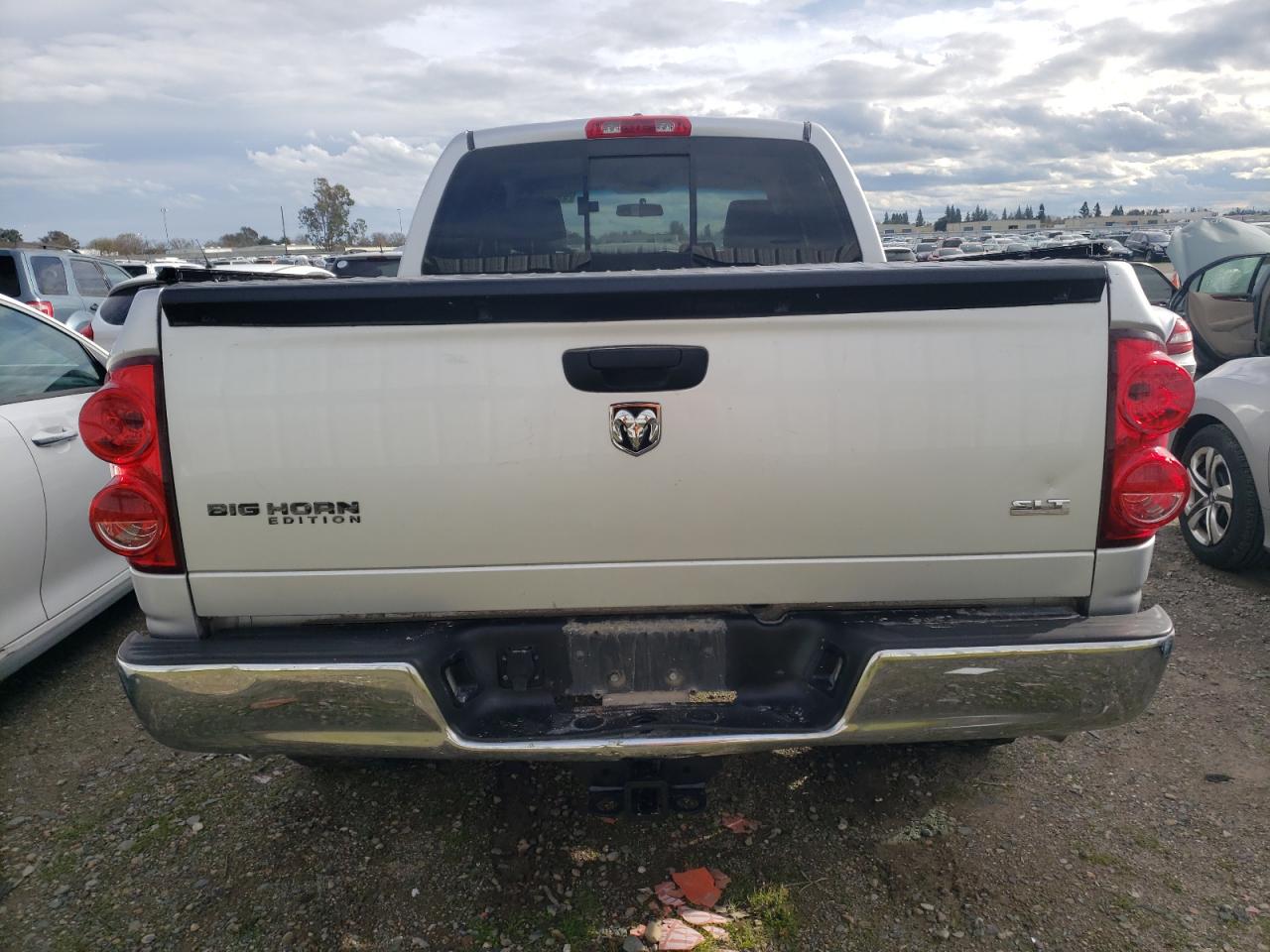 Photo 5 VIN: 1D7HA18287S169621 - DODGE RAM 