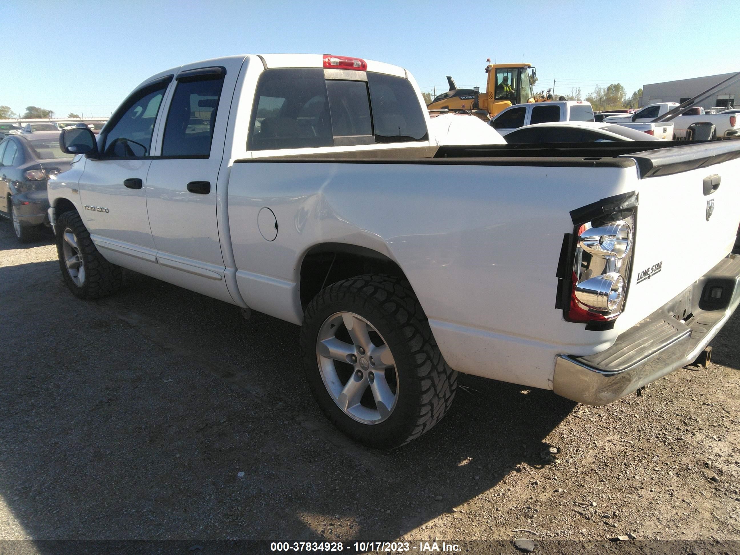 Photo 2 VIN: 1D7HA182X7J501774 - DODGE RAM 