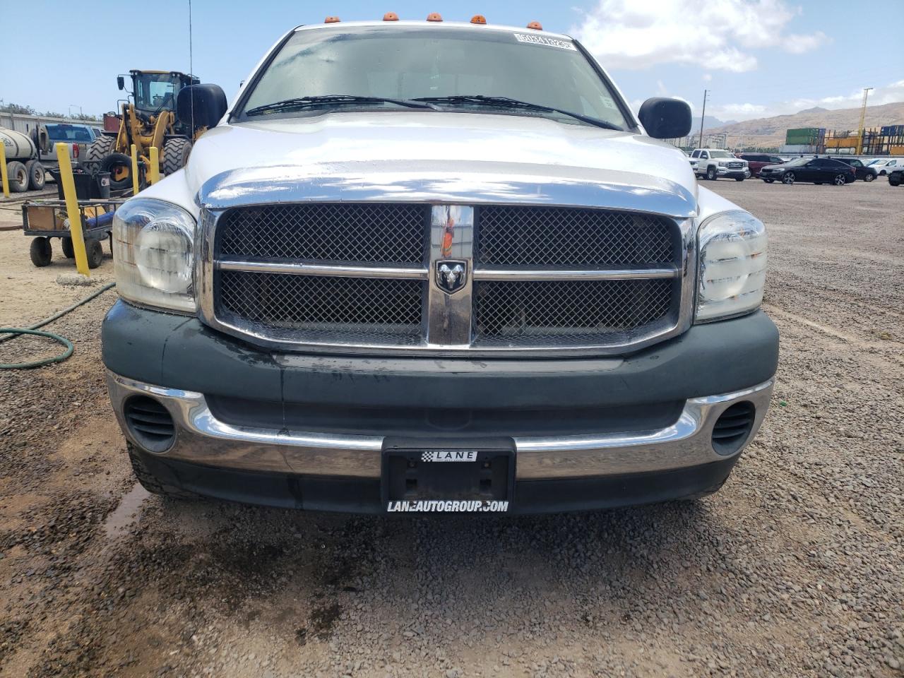 Photo 4 VIN: 1D7HA182X8J177484 - DODGE RAM 