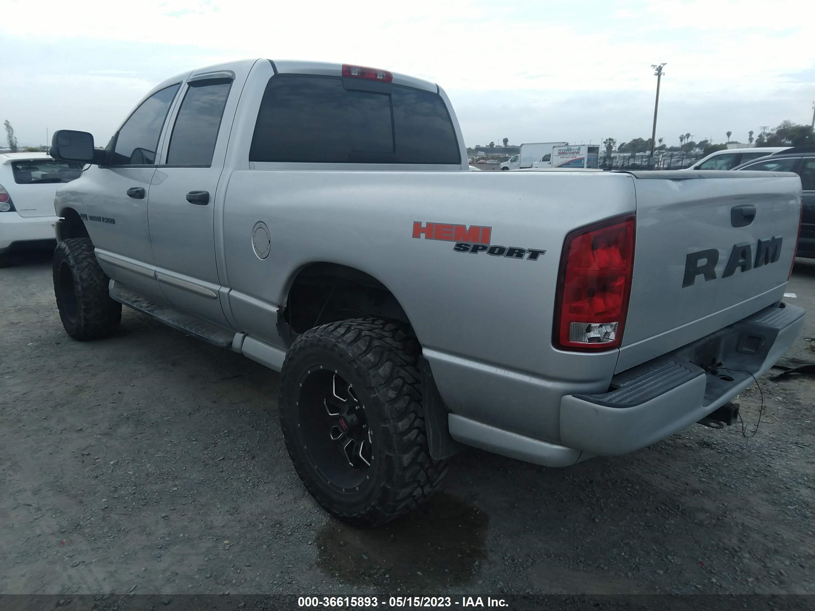 Photo 2 VIN: 1D7HA18D04J282160 - DODGE RAM 