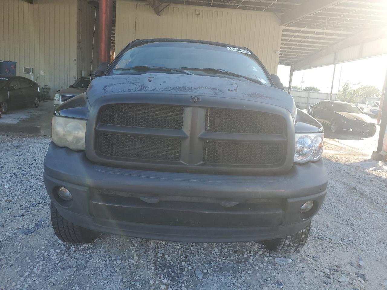 Photo 4 VIN: 1D7HA18D24S571910 - DODGE RAM 