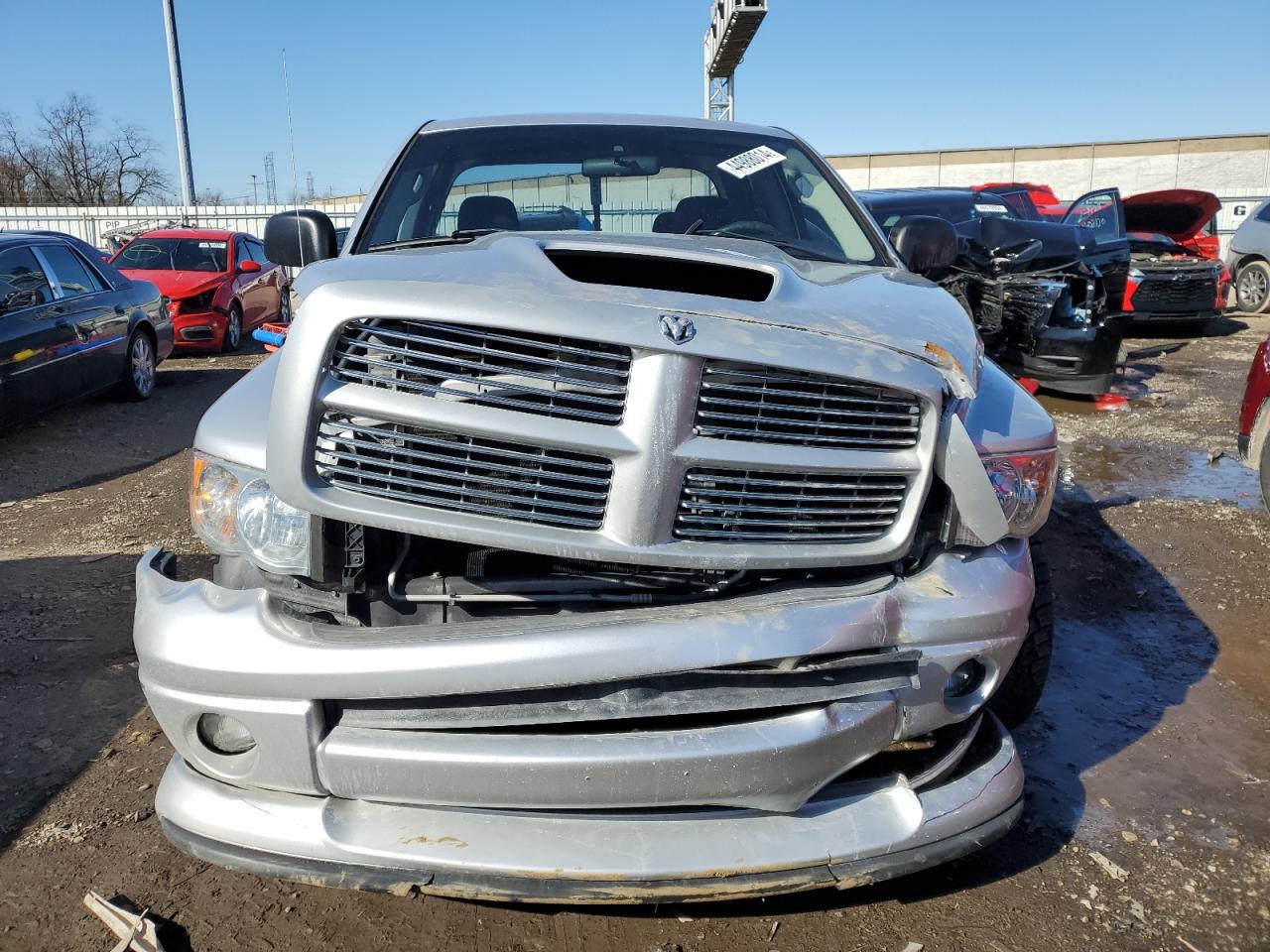 Photo 4 VIN: 1D7HA18D25J641171 - DODGE RAM 