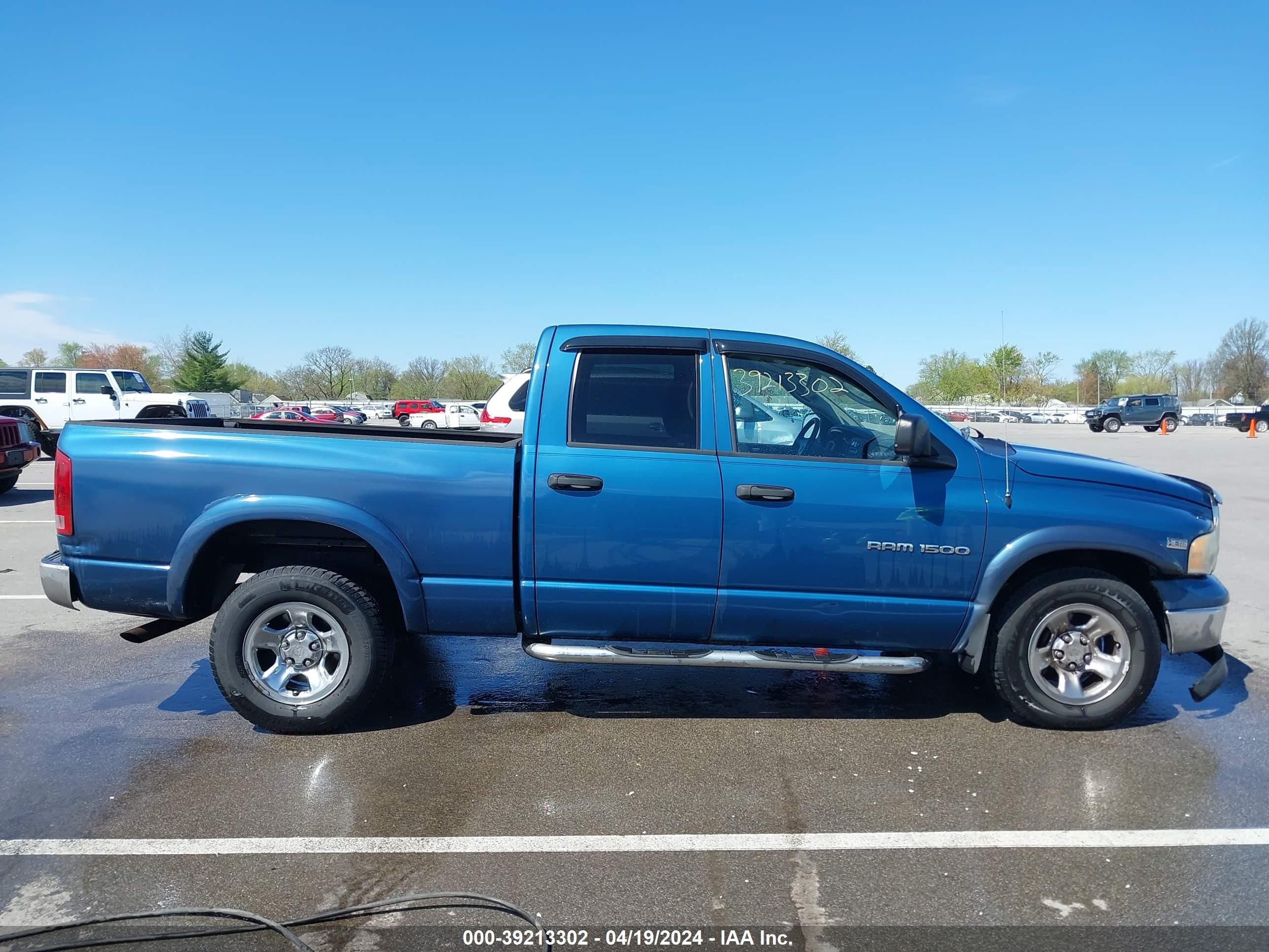 Photo 12 VIN: 1D7HA18D33S320103 - DODGE RAM 