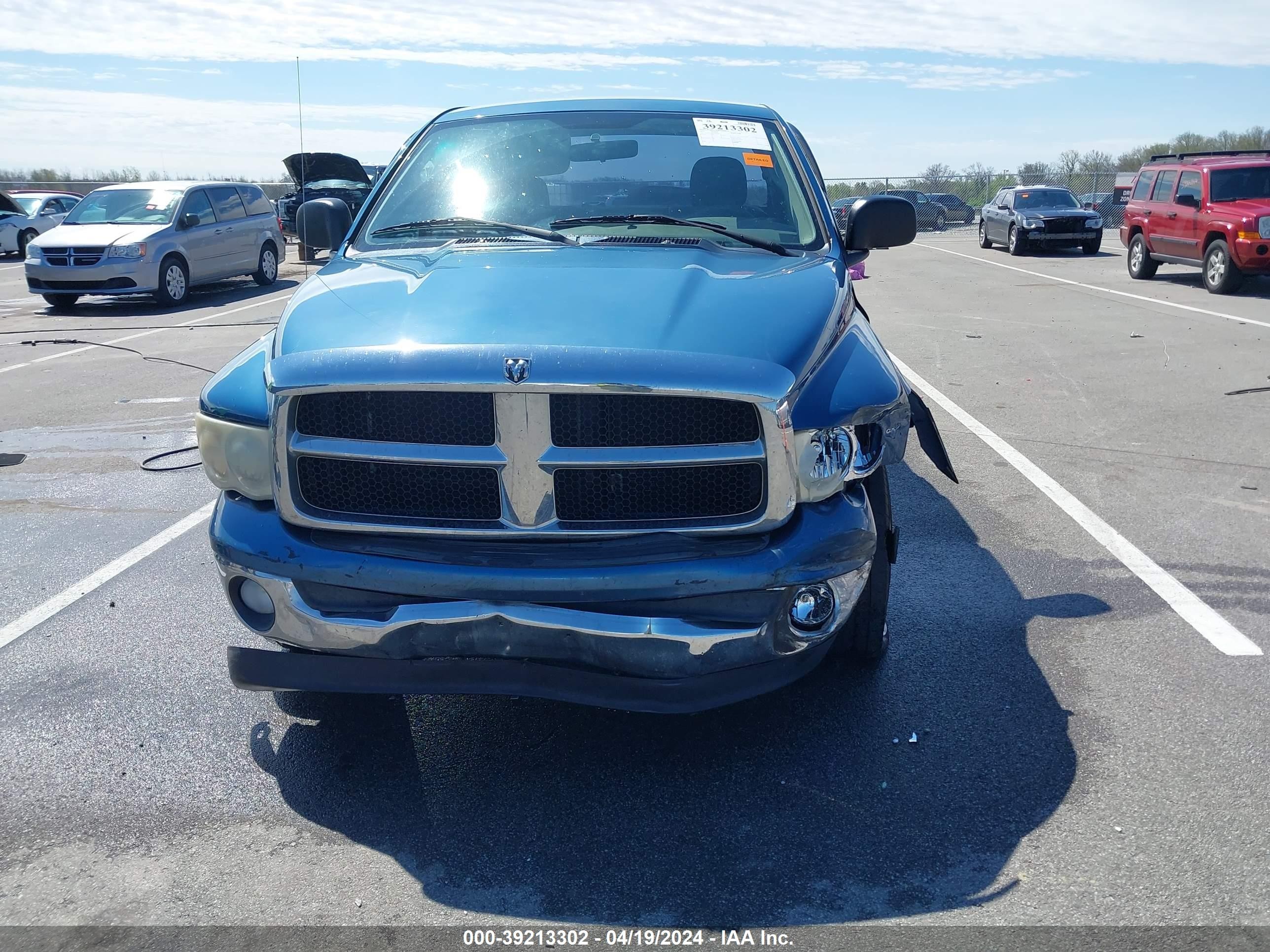 Photo 5 VIN: 1D7HA18D33S320103 - DODGE RAM 