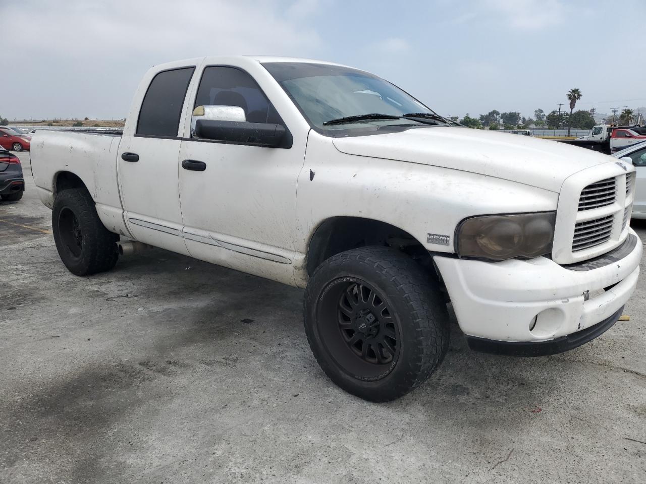 Photo 3 VIN: 1D7HA18D34S667657 - DODGE RAM 