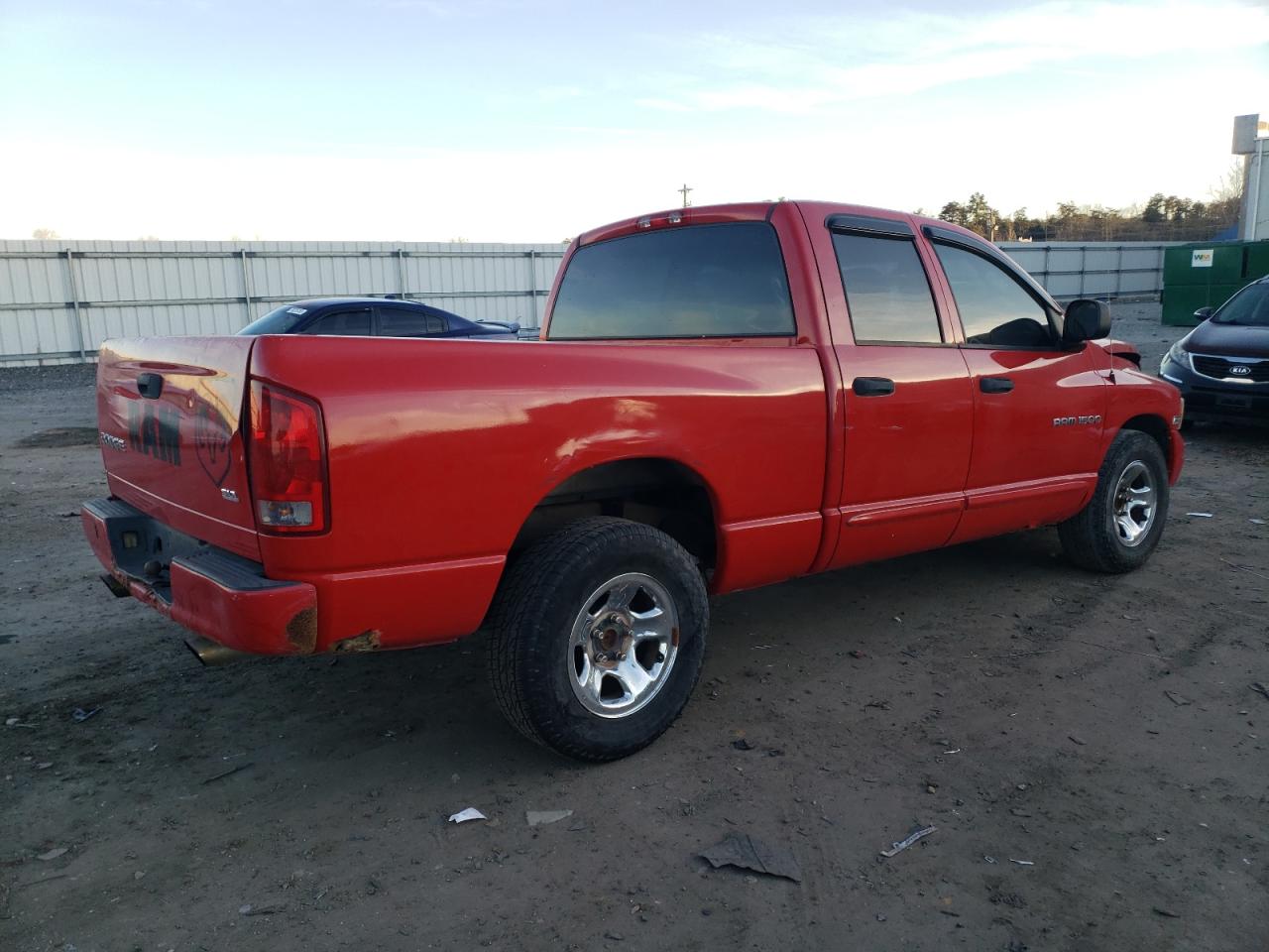 Photo 2 VIN: 1D7HA18D44S736341 - DODGE RAM 