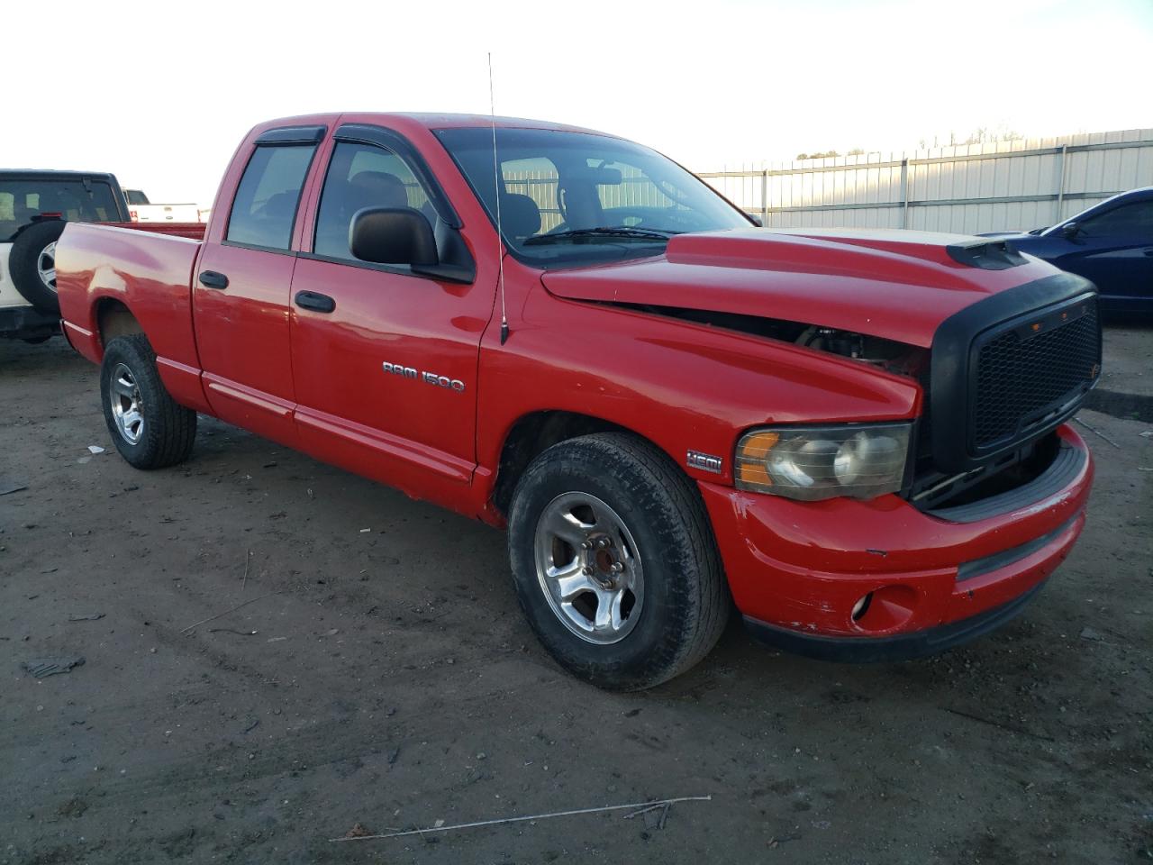 Photo 3 VIN: 1D7HA18D44S736341 - DODGE RAM 