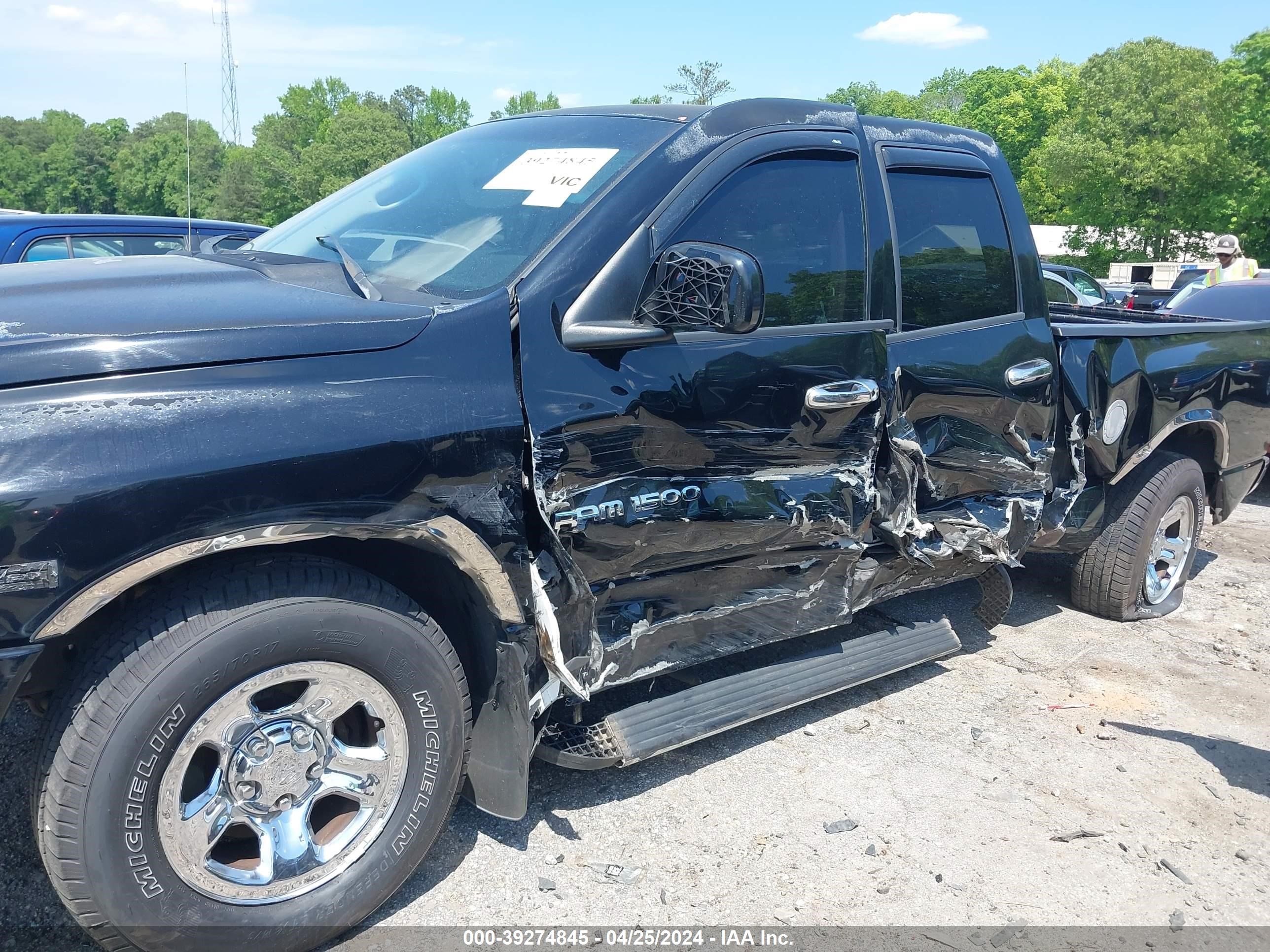 Photo 5 VIN: 1D7HA18D63S273424 - DODGE RAM 