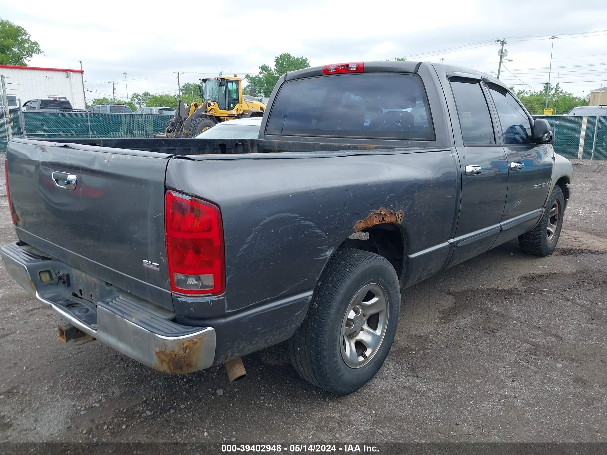 Photo 3 VIN: 1D7HA18D64J102972 - DODGE RAM 