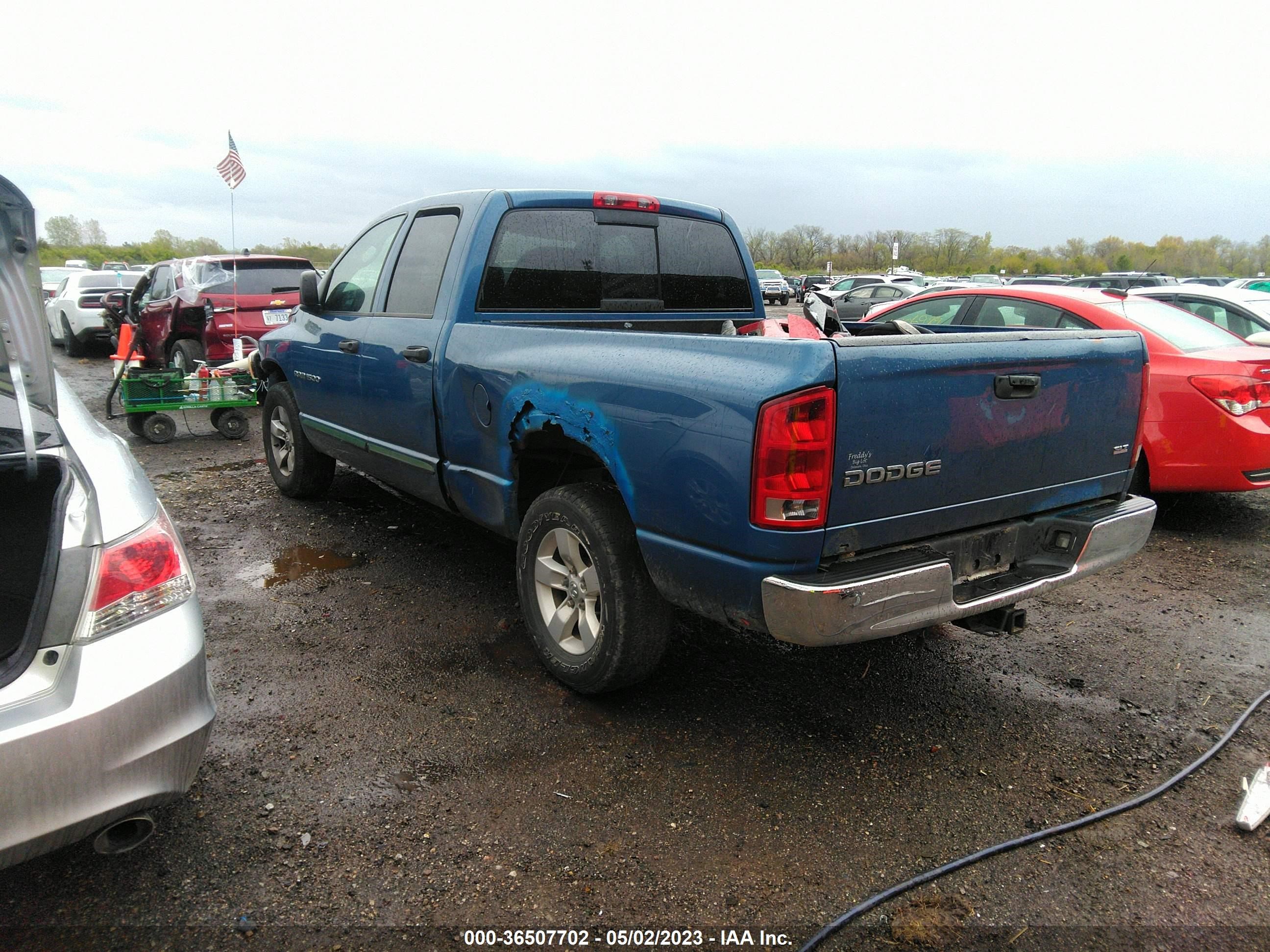 Photo 2 VIN: 1D7HA18D64S700814 - DODGE RAM 