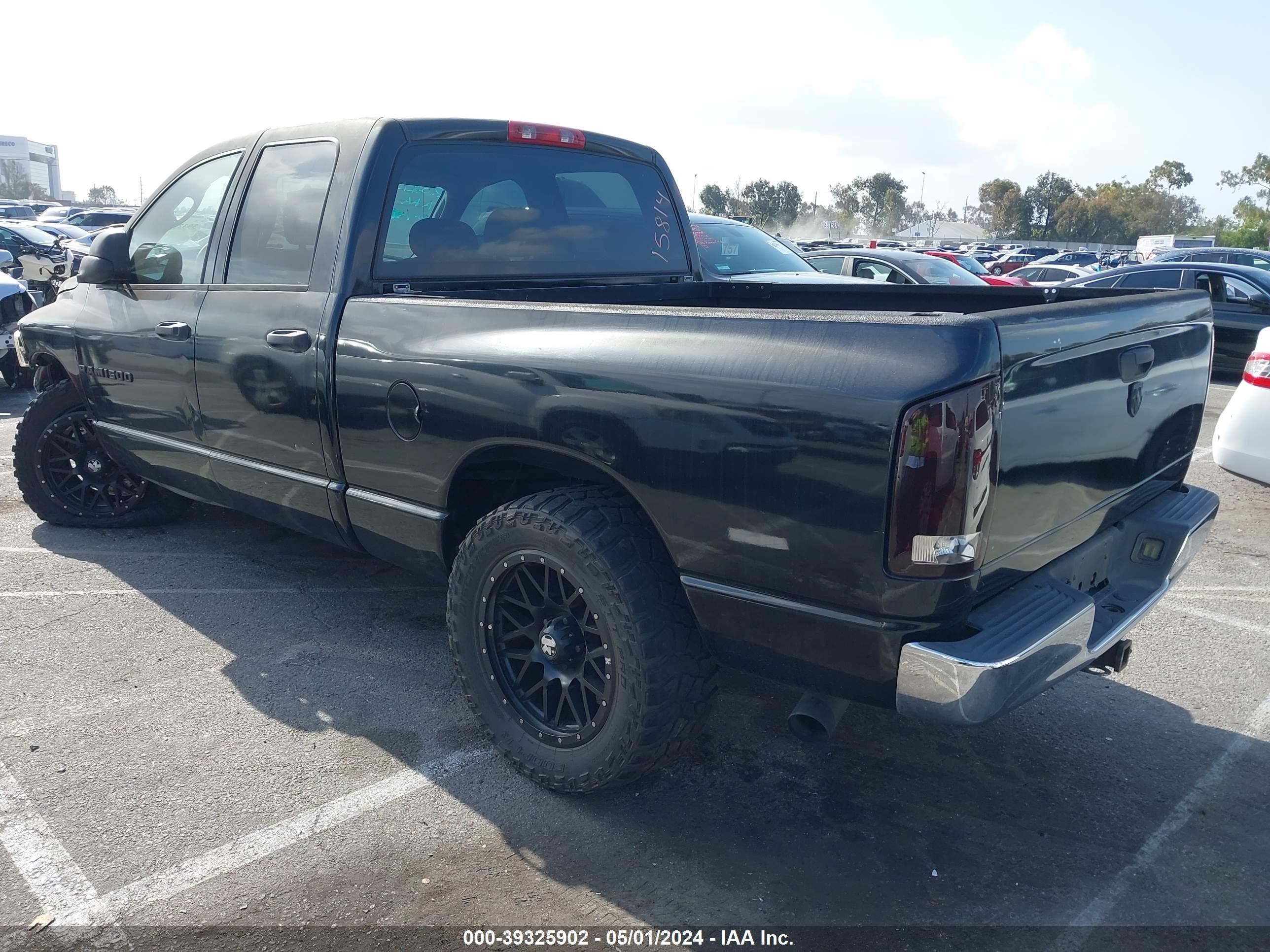 Photo 2 VIN: 1D7HA18D74S741095 - DODGE RAM 