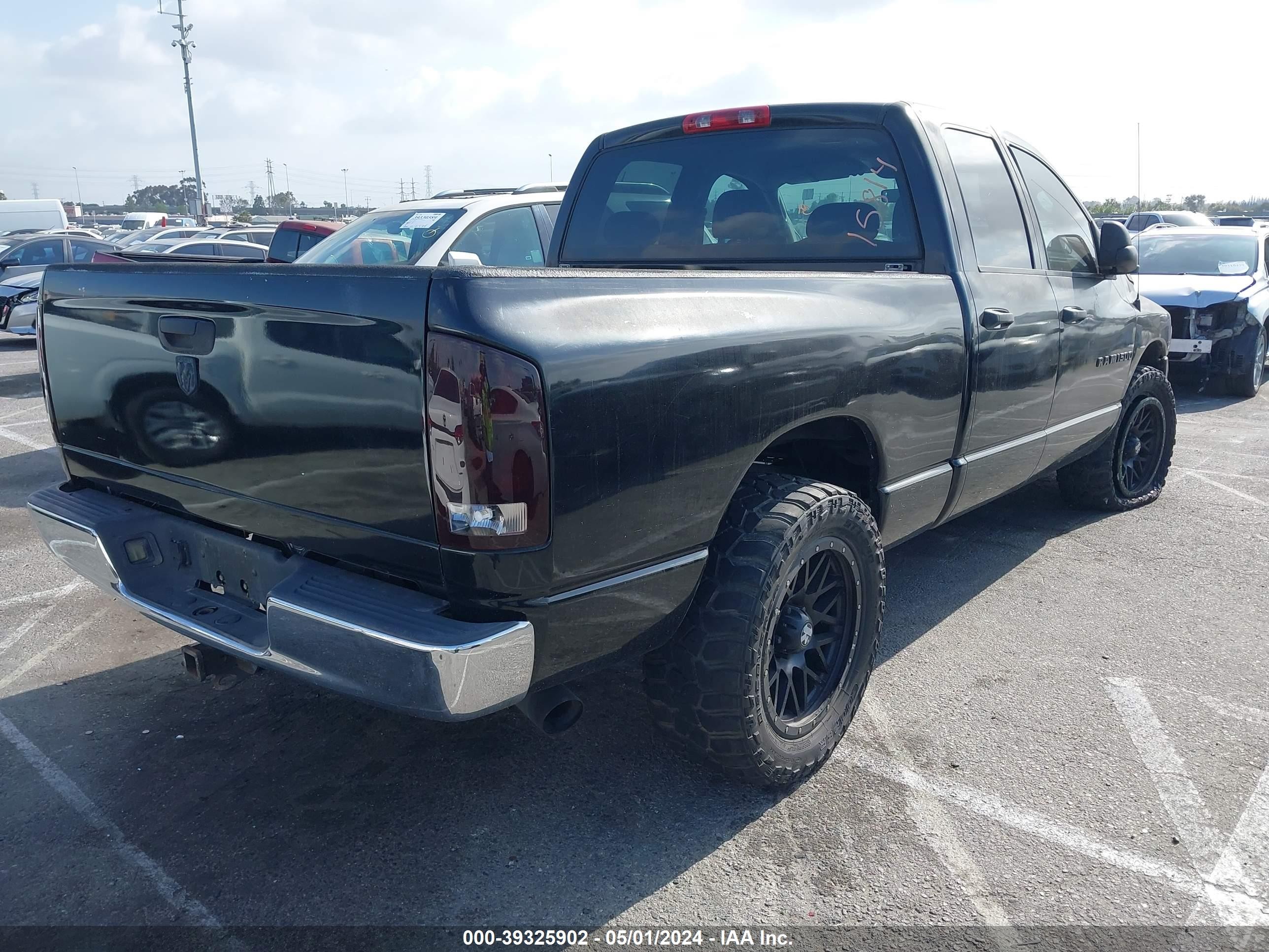 Photo 3 VIN: 1D7HA18D74S741095 - DODGE RAM 