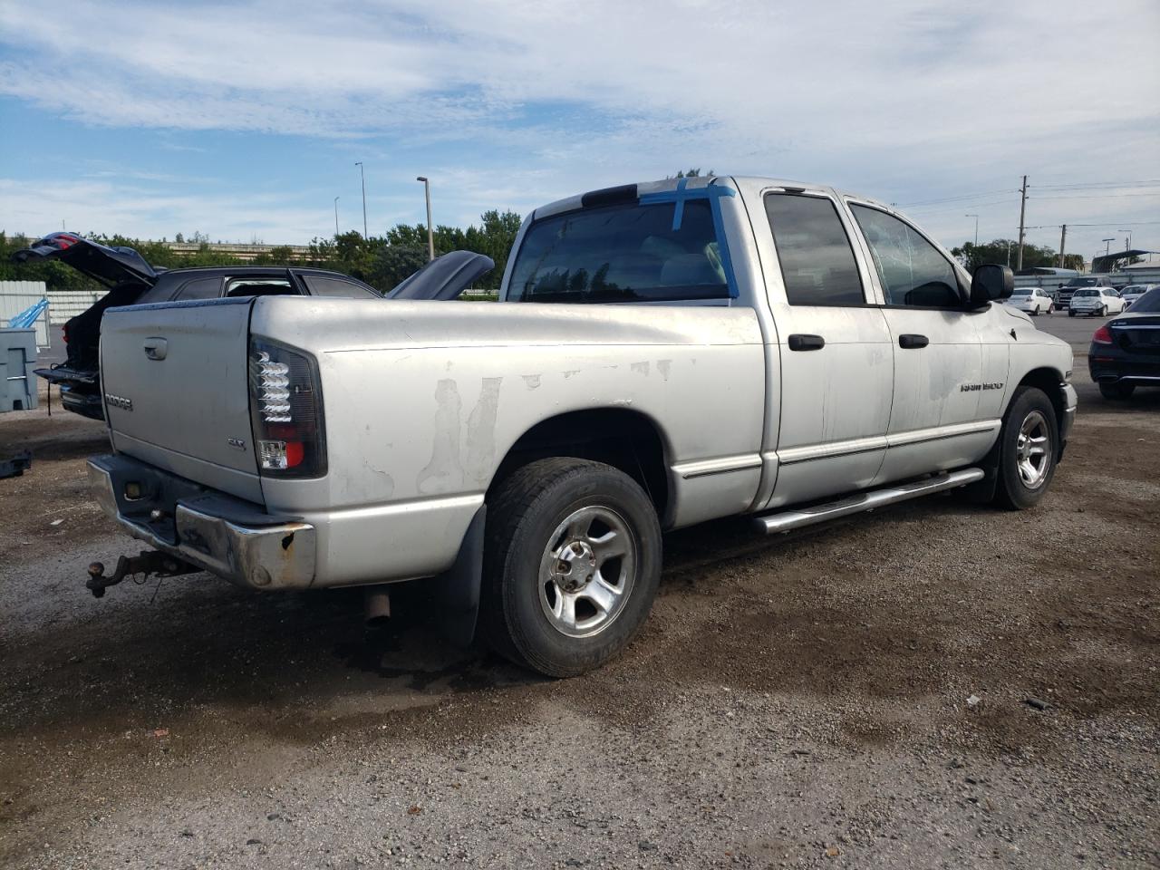 Photo 2 VIN: 1D7HA18D84J168214 - DODGE RAM 