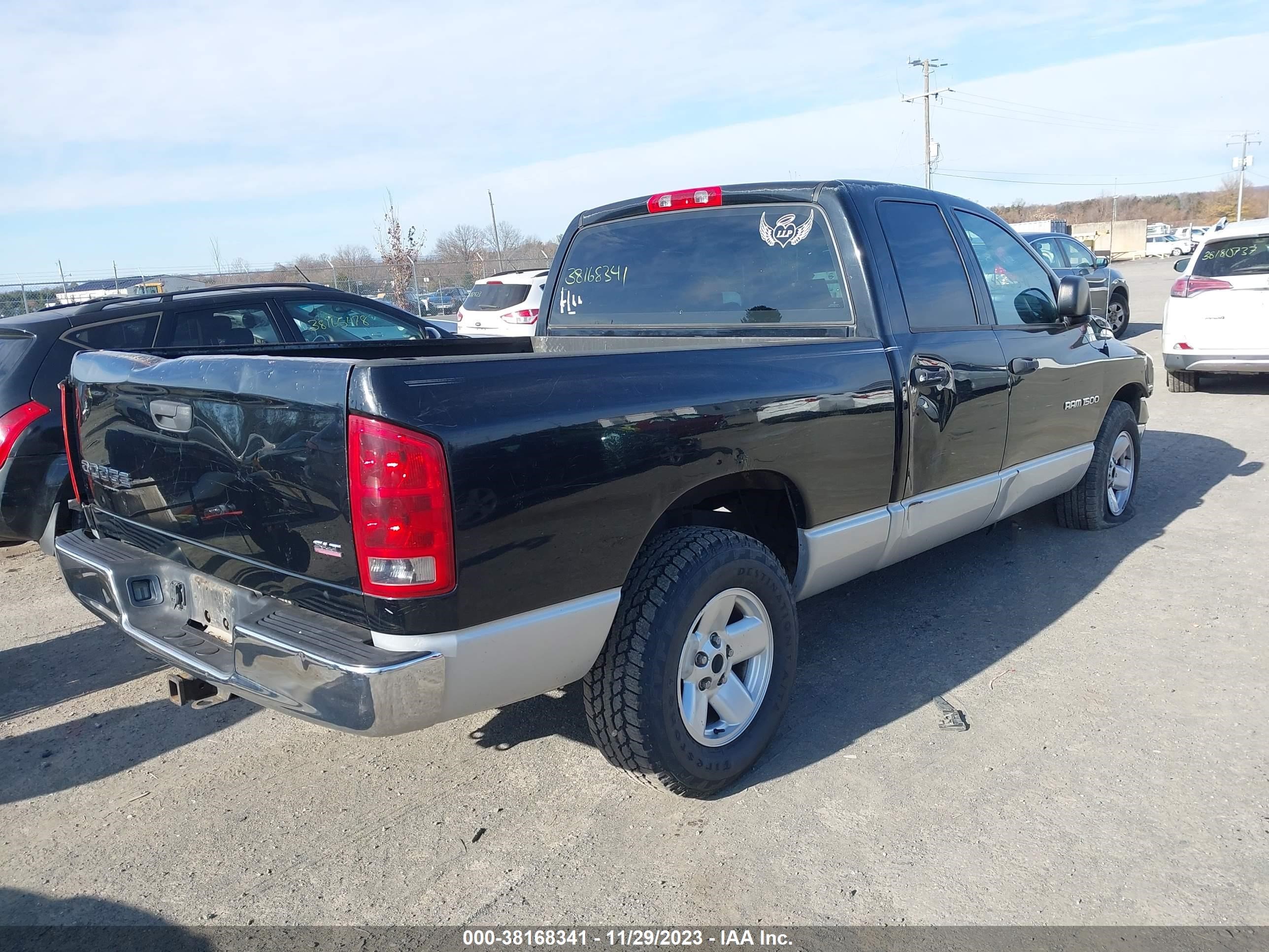 Photo 3 VIN: 1D7HA18D93S331932 - DODGE RAM 