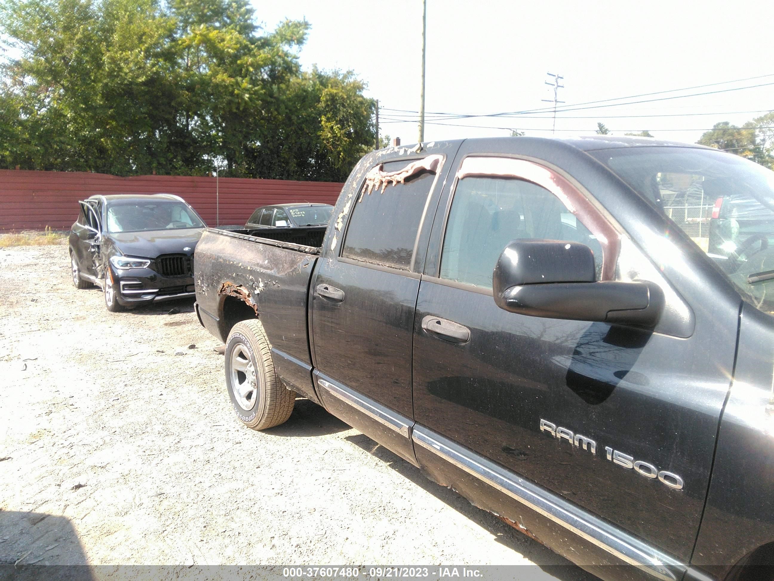 Photo 5 VIN: 1D7HA18D94S668389 - DODGE RAM 