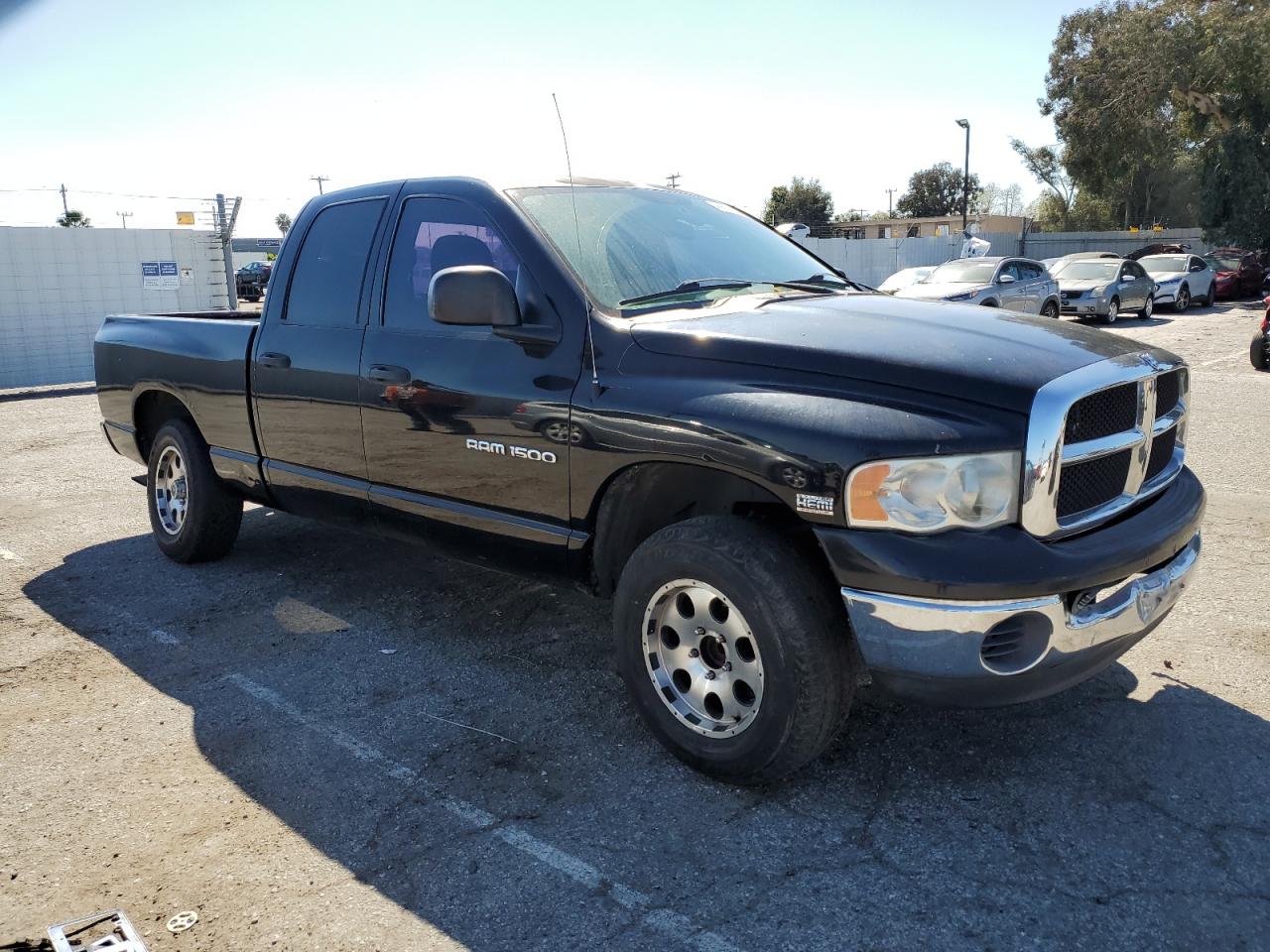 Photo 3 VIN: 1D7HA18D95J597556 - DODGE RAM 