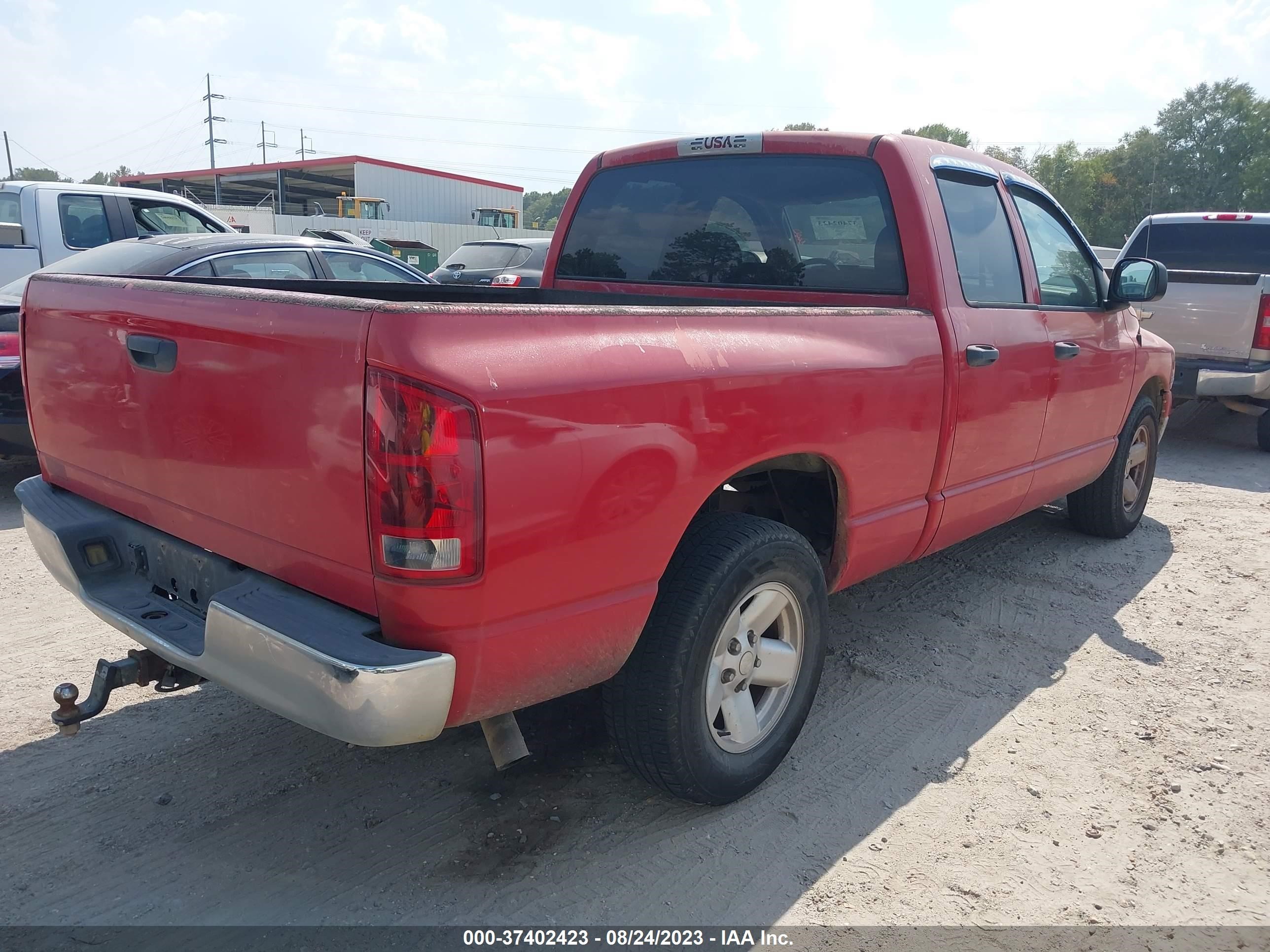 Photo 3 VIN: 1D7HA18DX3S215865 - DODGE RAM 