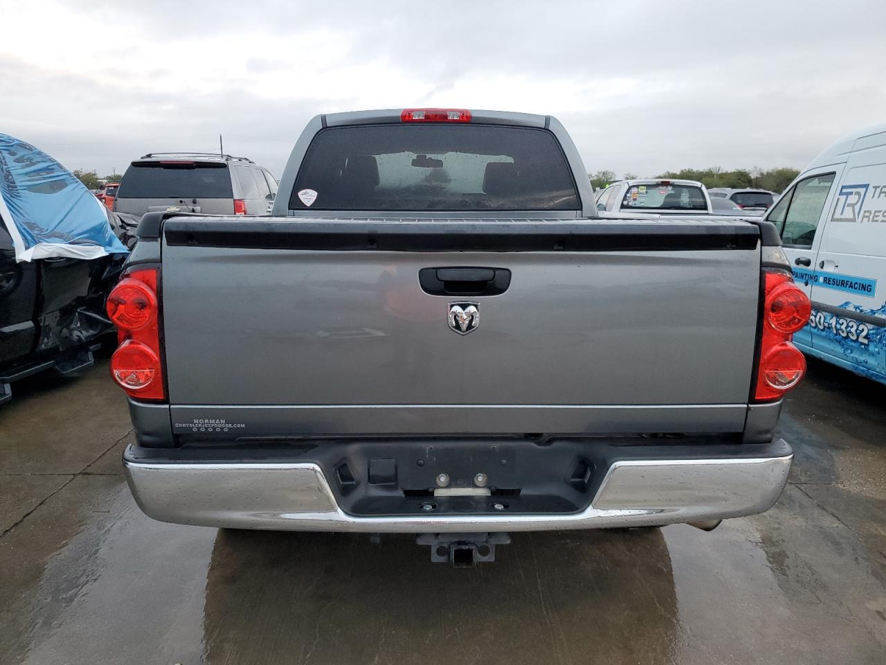 Photo 5 VIN: 1D7HA18K38J204962 - DODGE RAM 