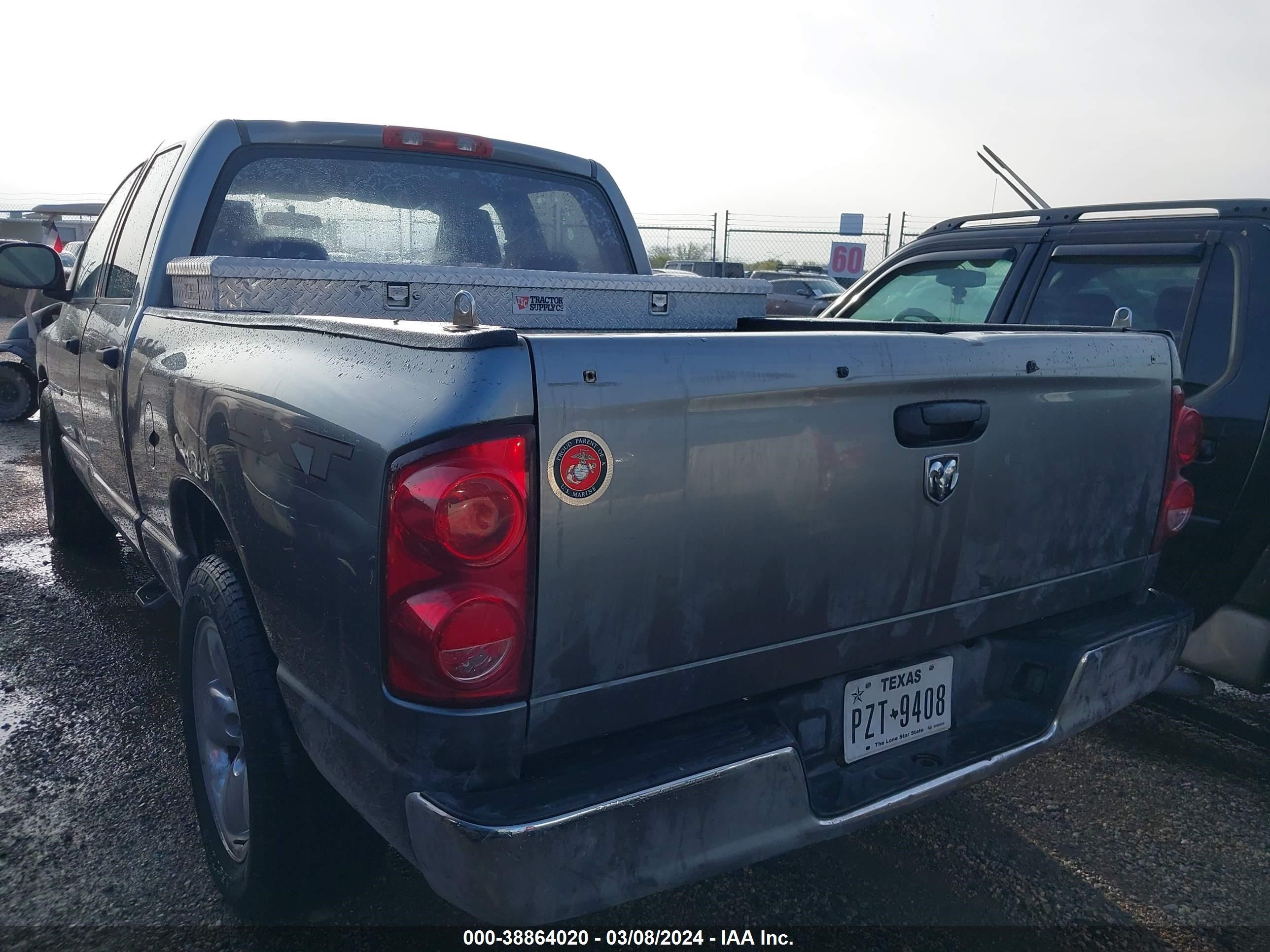 Photo 2 VIN: 1D7HA18K77J572625 - DODGE RAM 