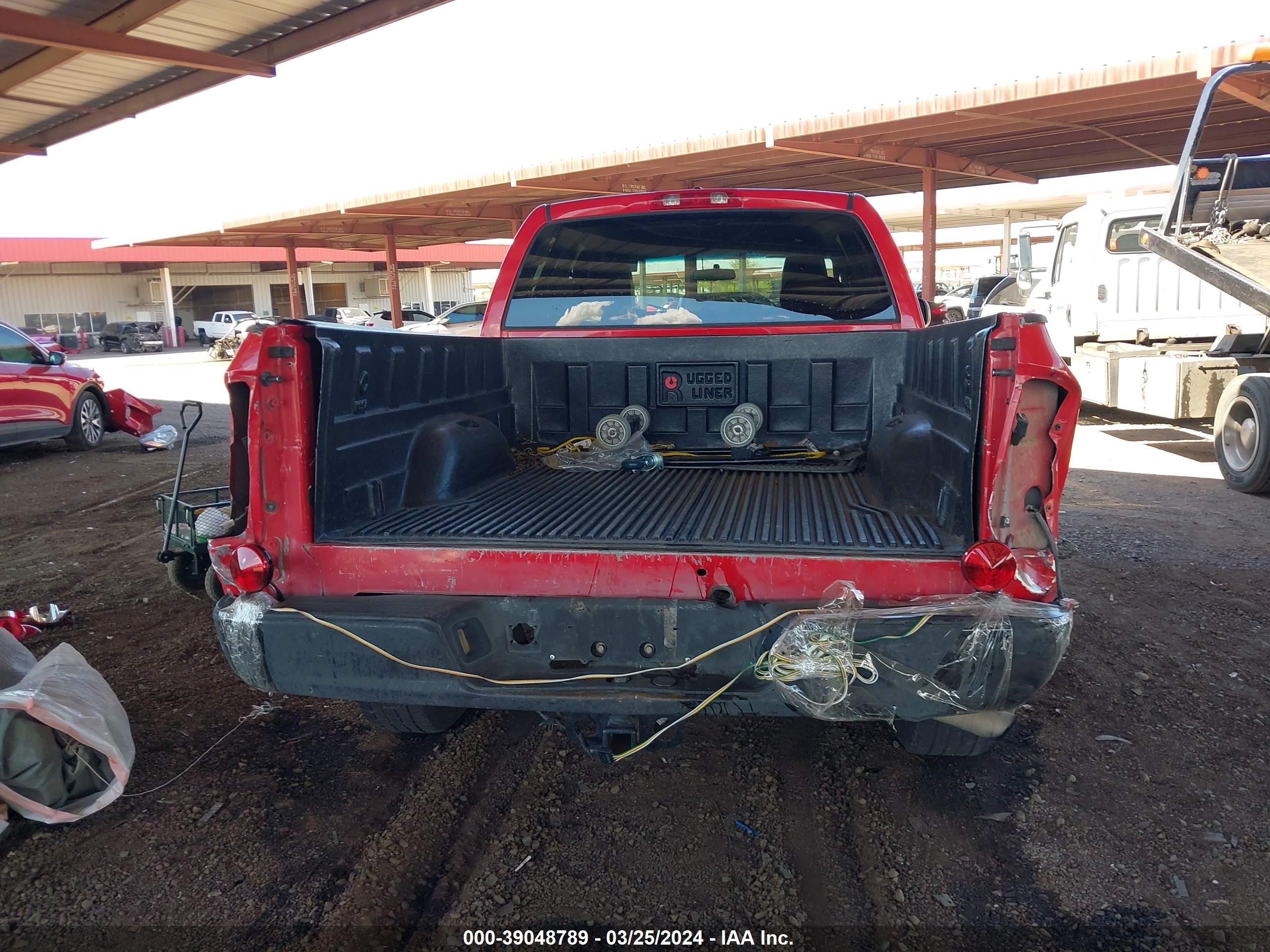 Photo 16 VIN: 1D7HA18K98J136621 - DODGE RAM 