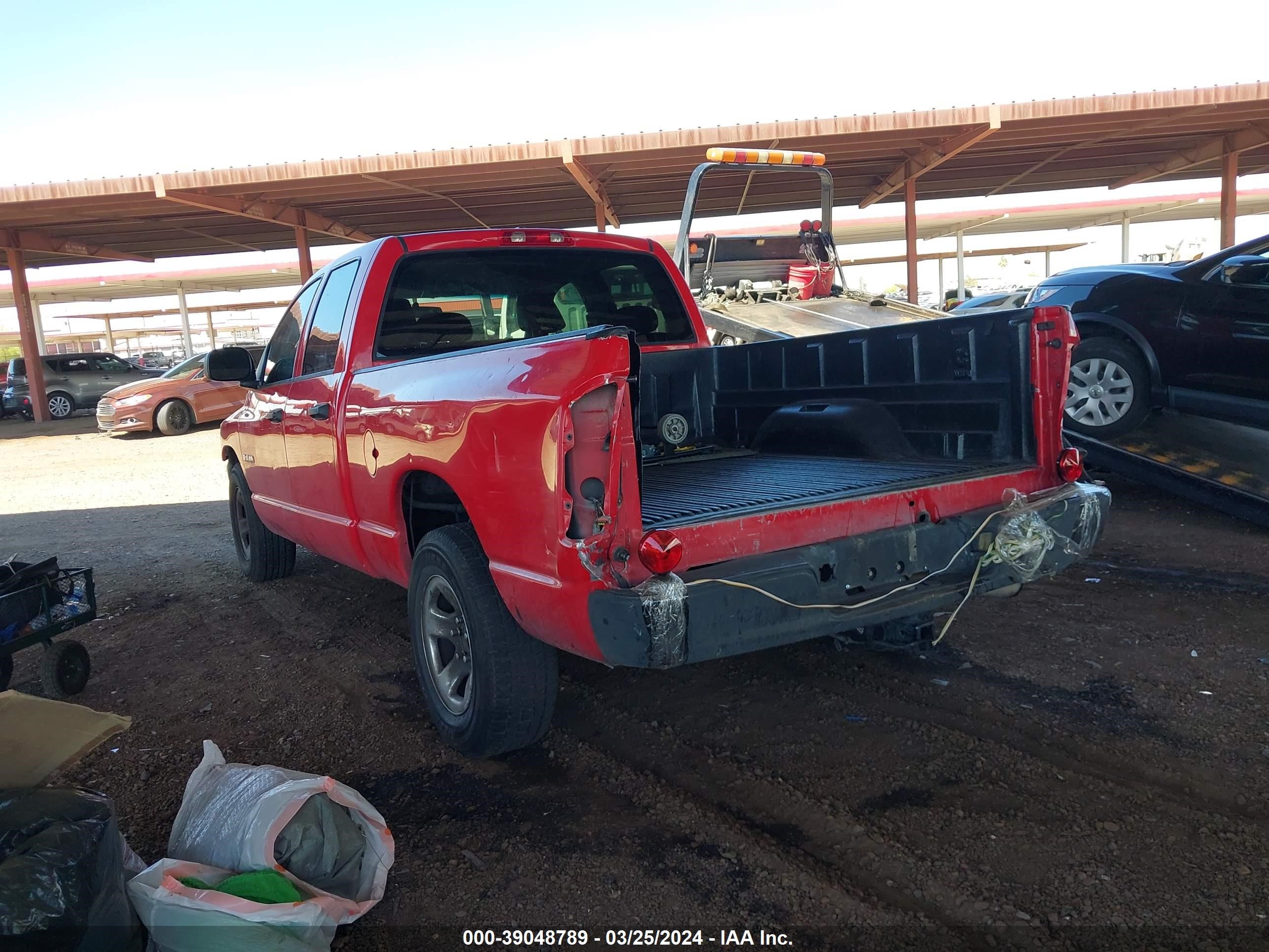 Photo 2 VIN: 1D7HA18K98J136621 - DODGE RAM 